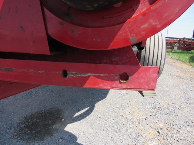 2011 New Holland BC5060 Small Square Baler