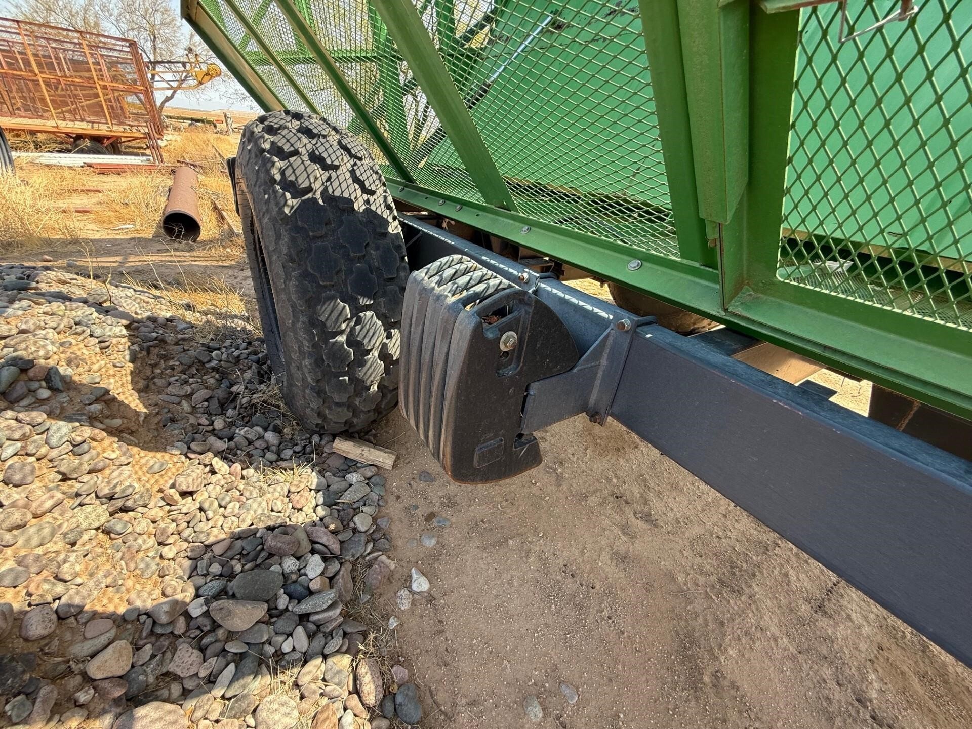  Crust Buster Boll Buggy Cotton Equipment