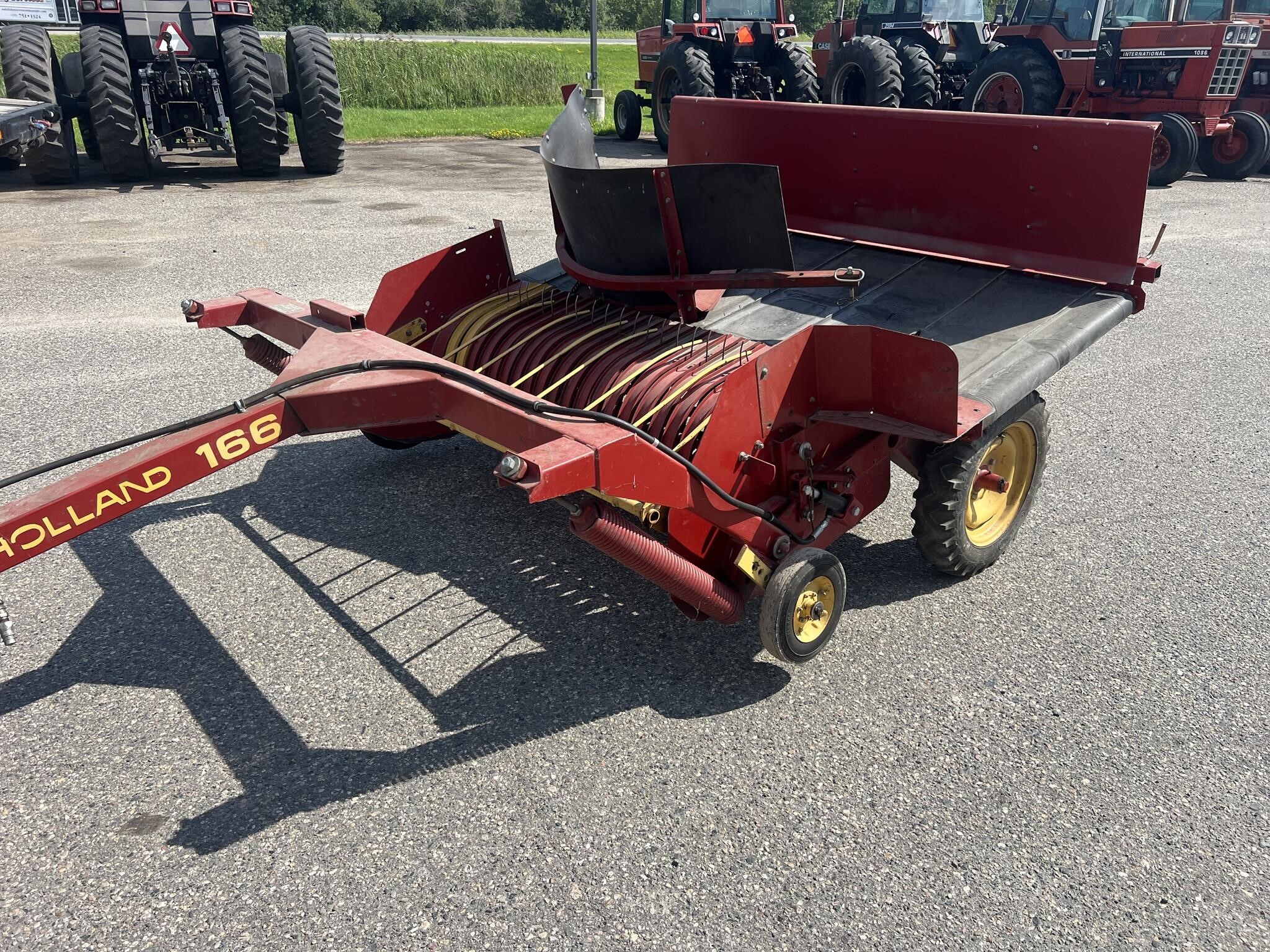  New Holland 166 Inverter