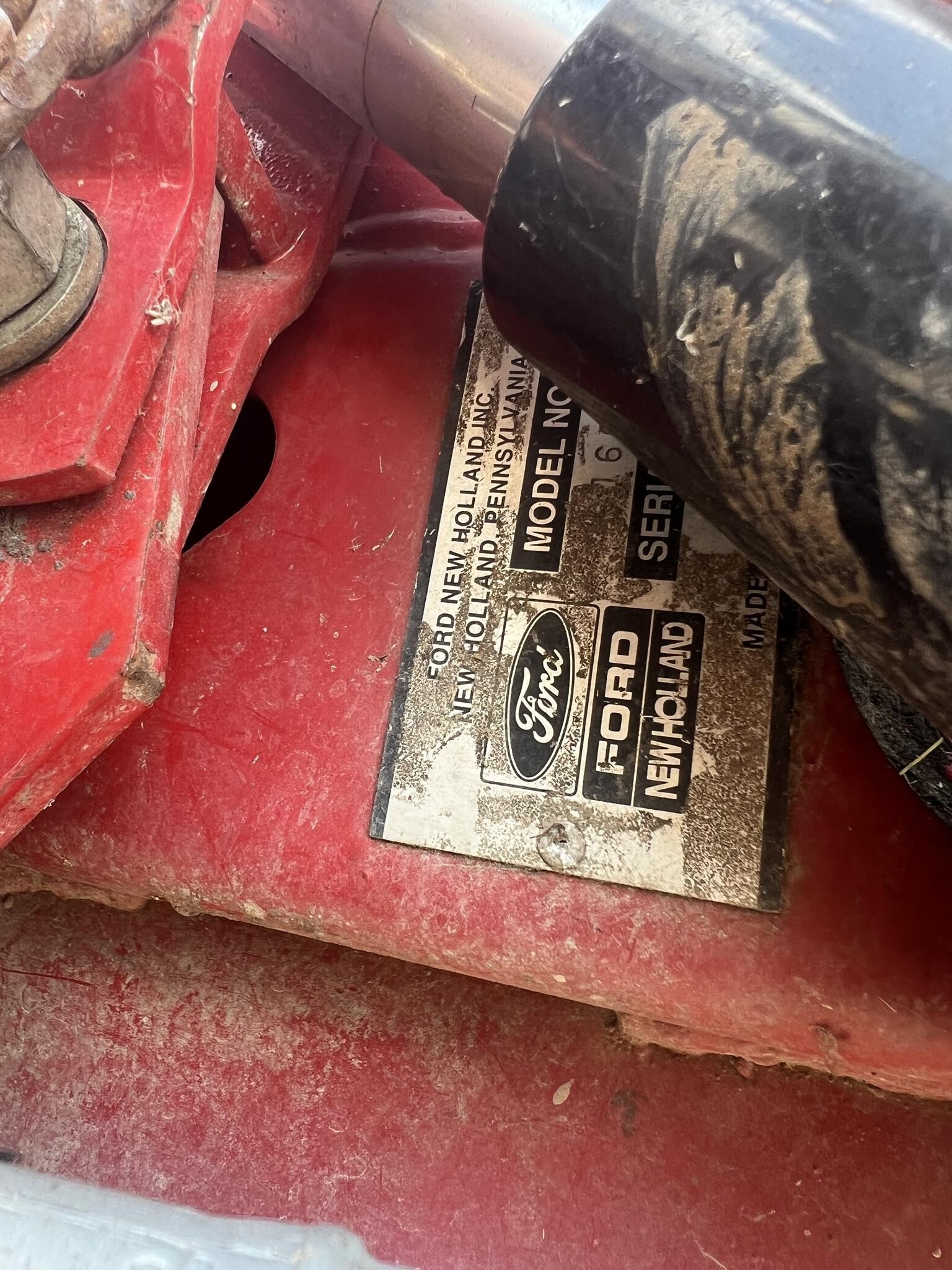  New Holland 166 Inverter