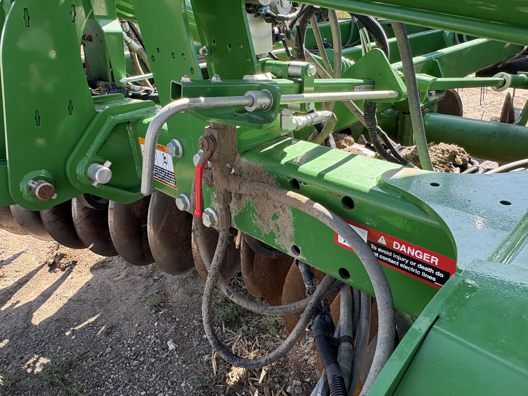 2022 John Deere 2633 Vertical Tillage