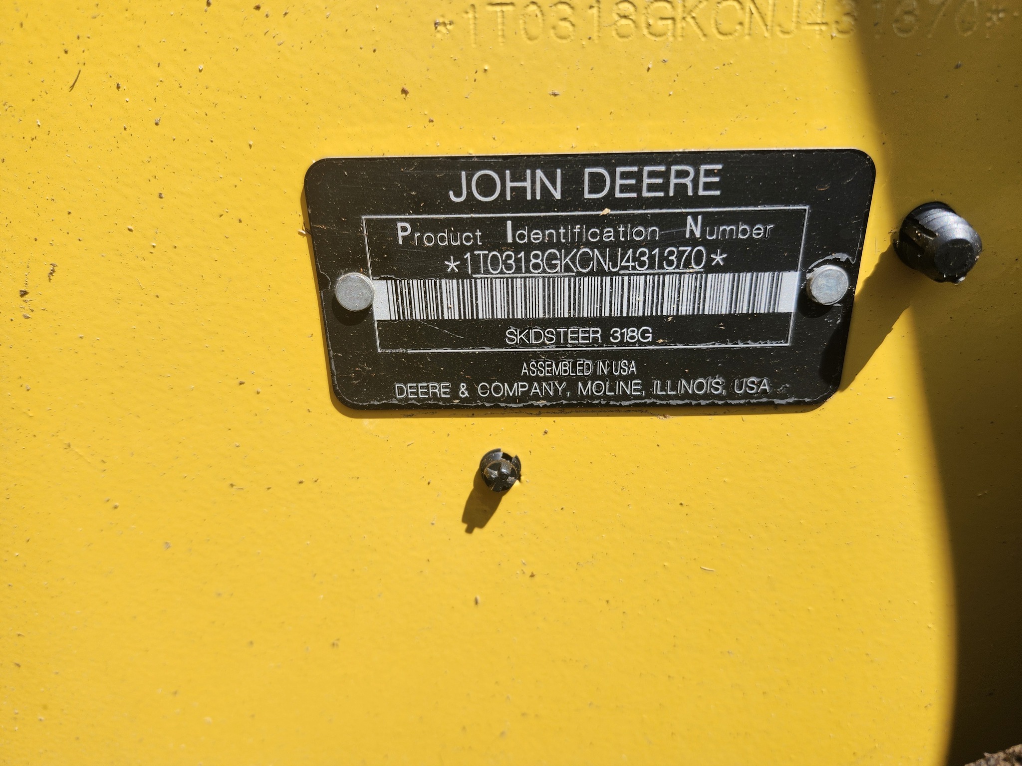 2022 Deere 318G Skid Steer
