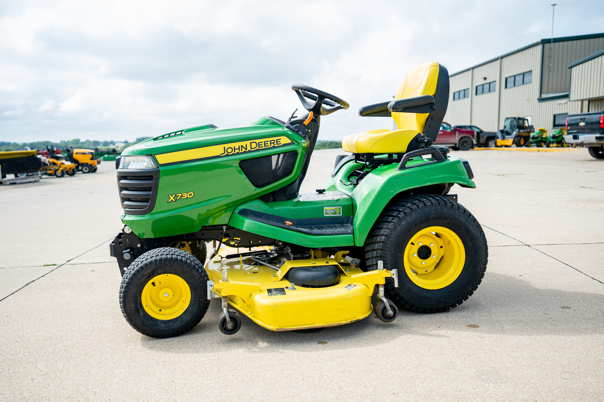 2018 John Deere X730 Lawn Mower