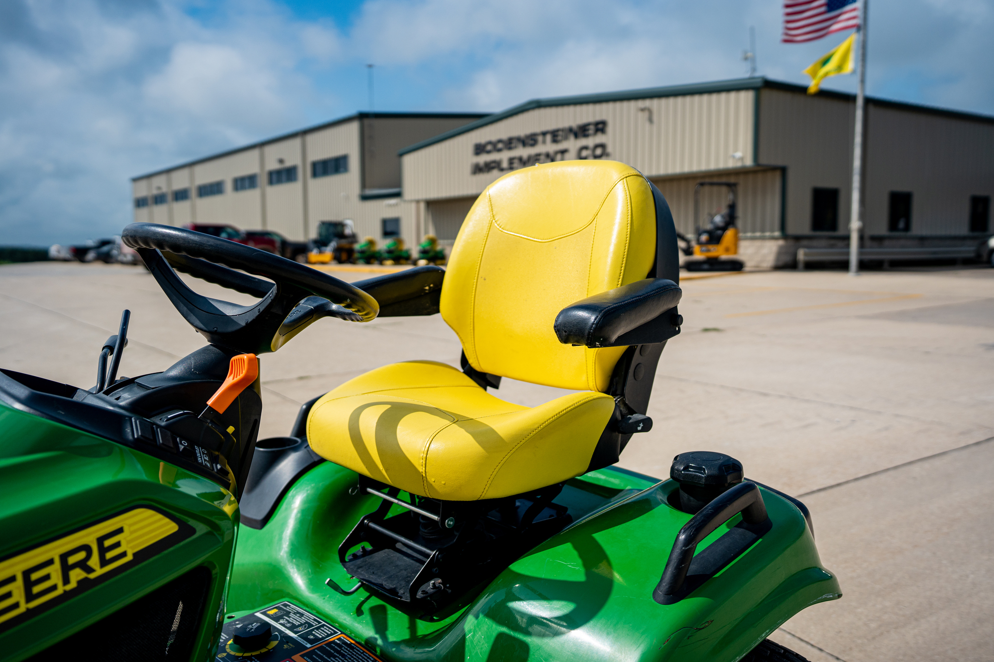 2018 John Deere X730 Lawn Mower