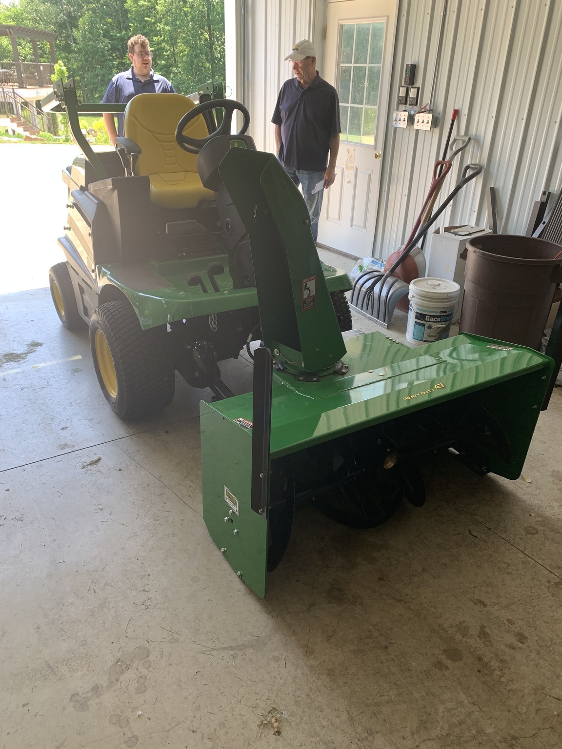 2016 John Deere 1550 Lawn Mower