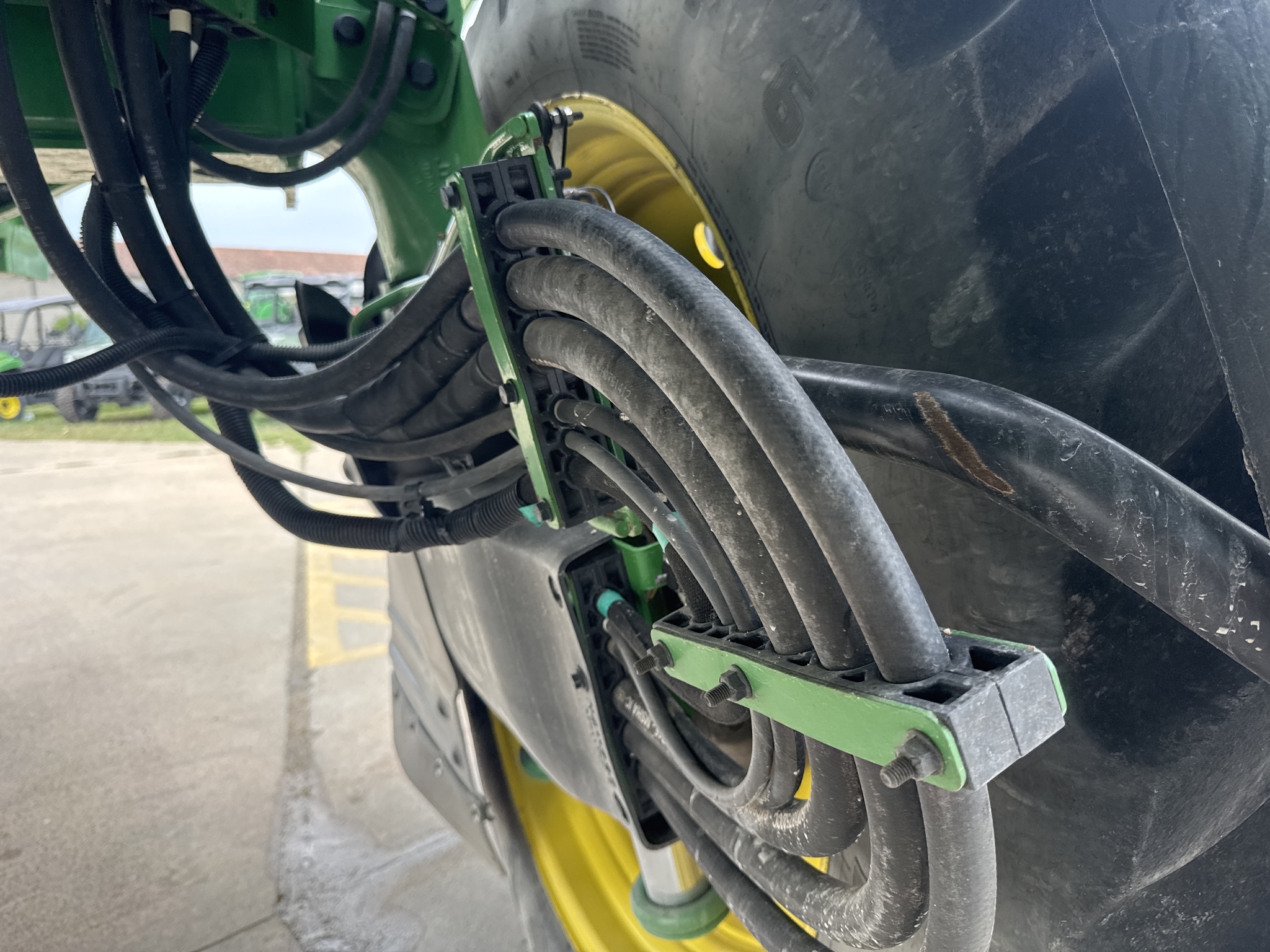 2023 John Deere 412R Self-Propelled Sprayer