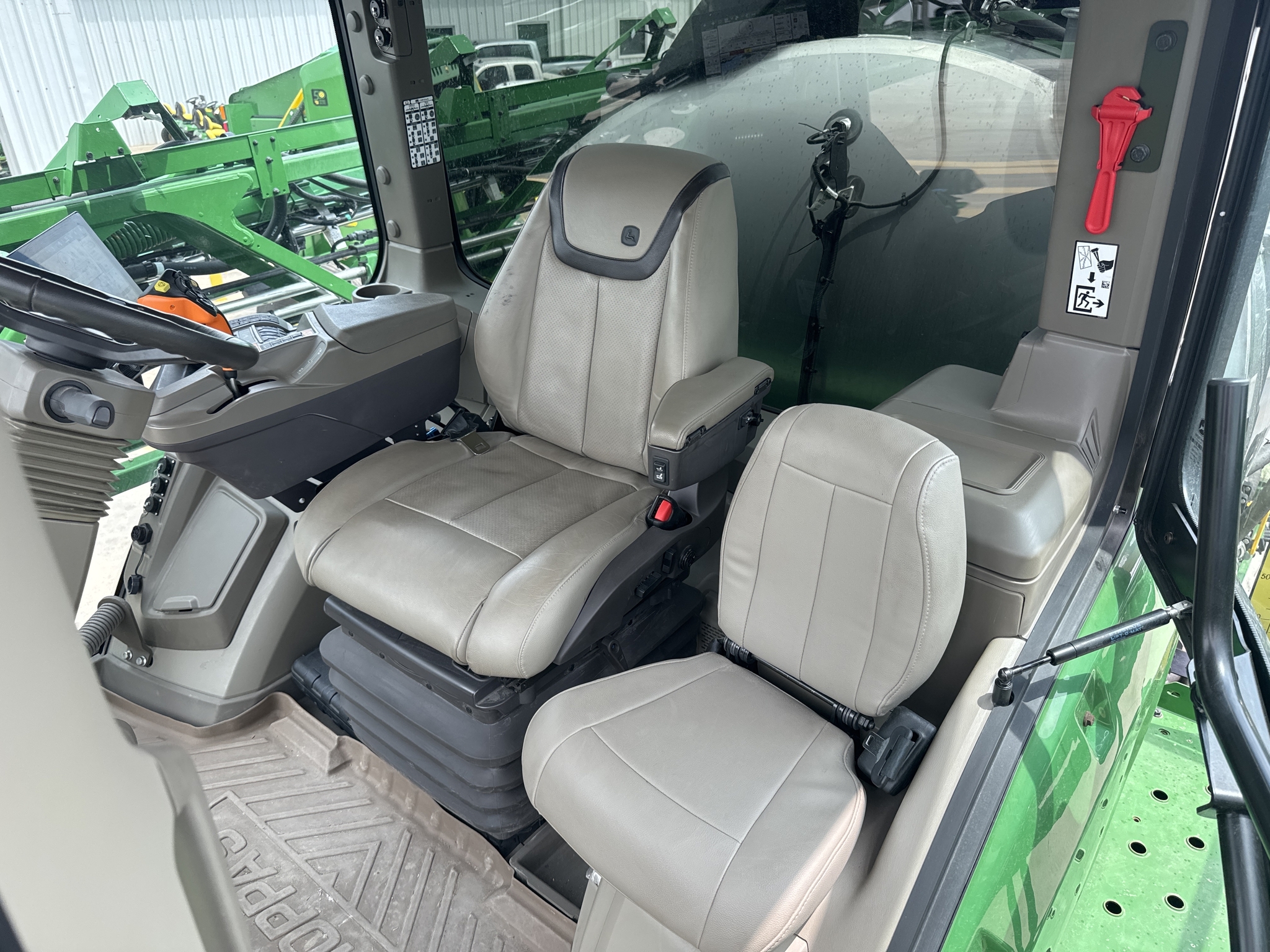 2023 John Deere 412R Self-Propelled Sprayer