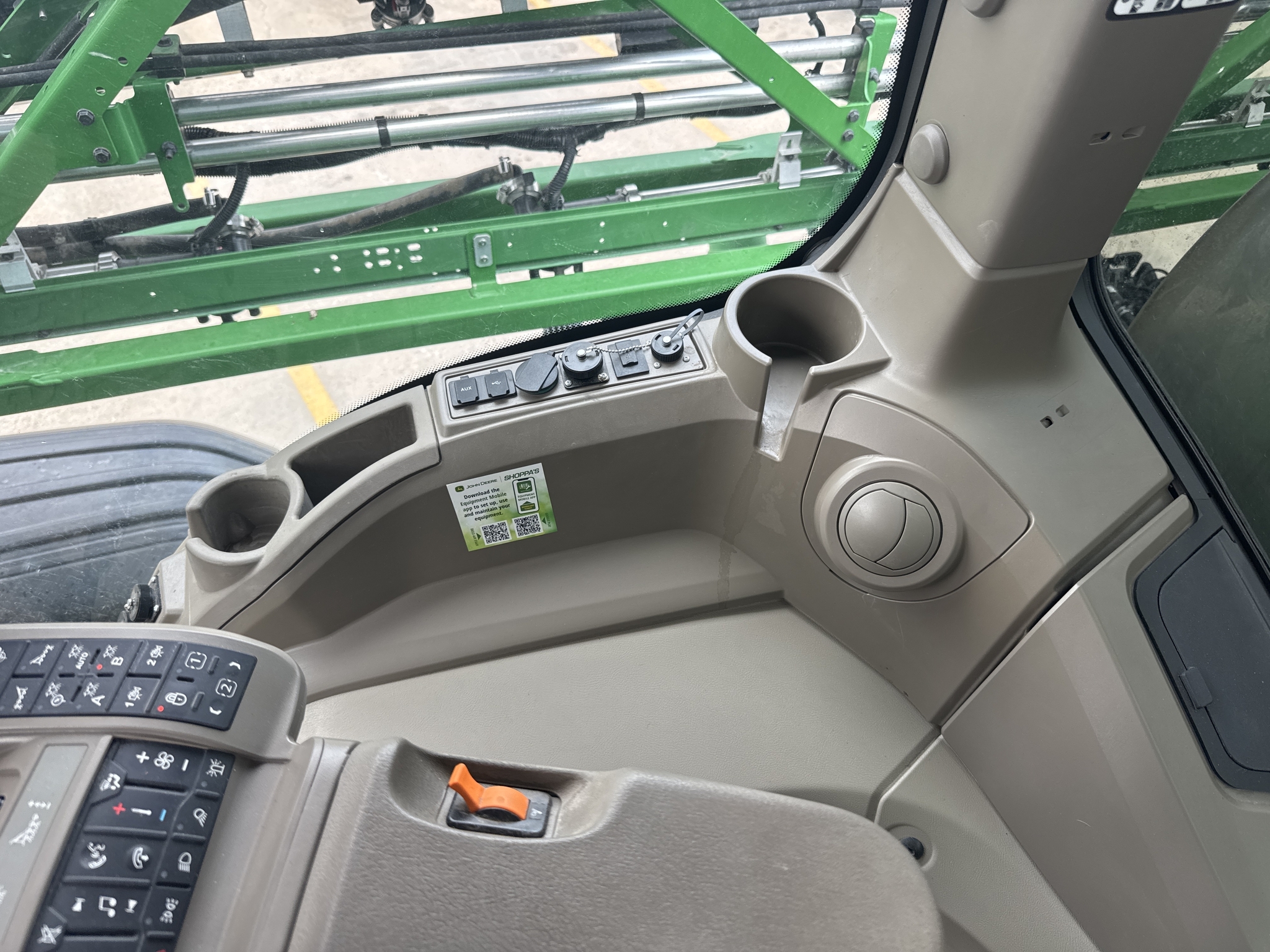 2023 John Deere 412R Self-Propelled Sprayer