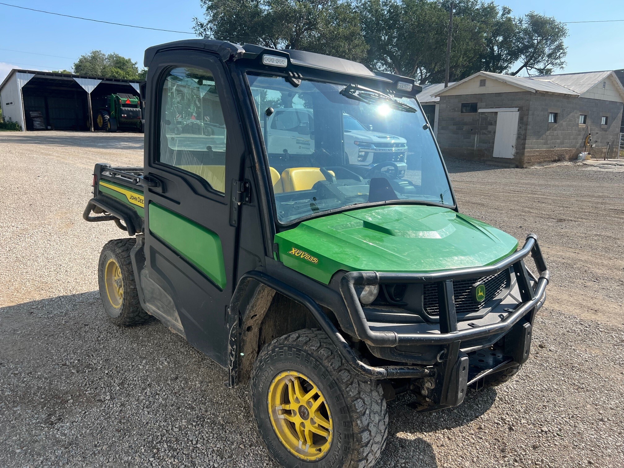 2021 John Deere XUV 835M ATVs and Utility Vehicle