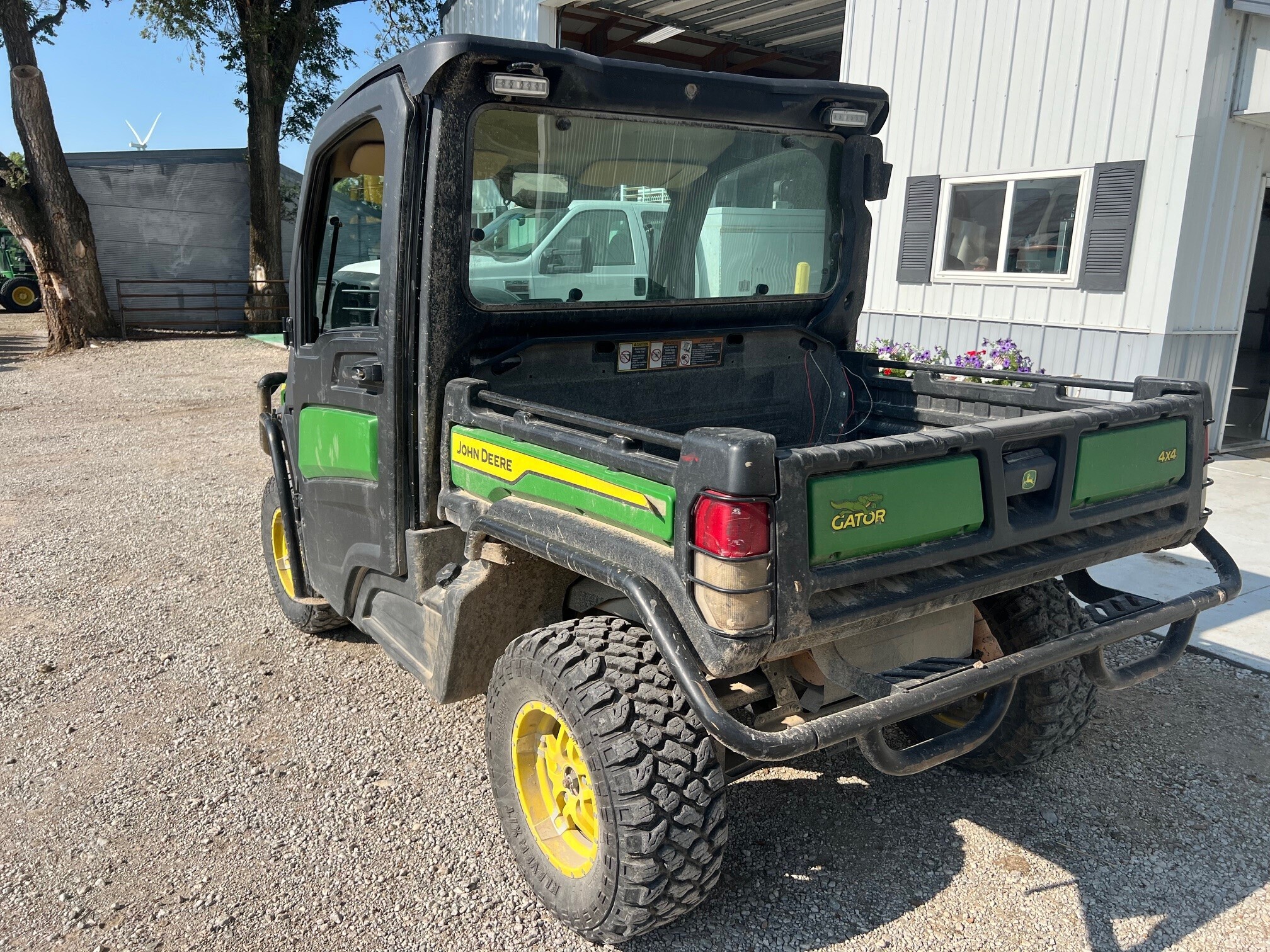 2021 John Deere XUV 835M ATVs and Utility Vehicle