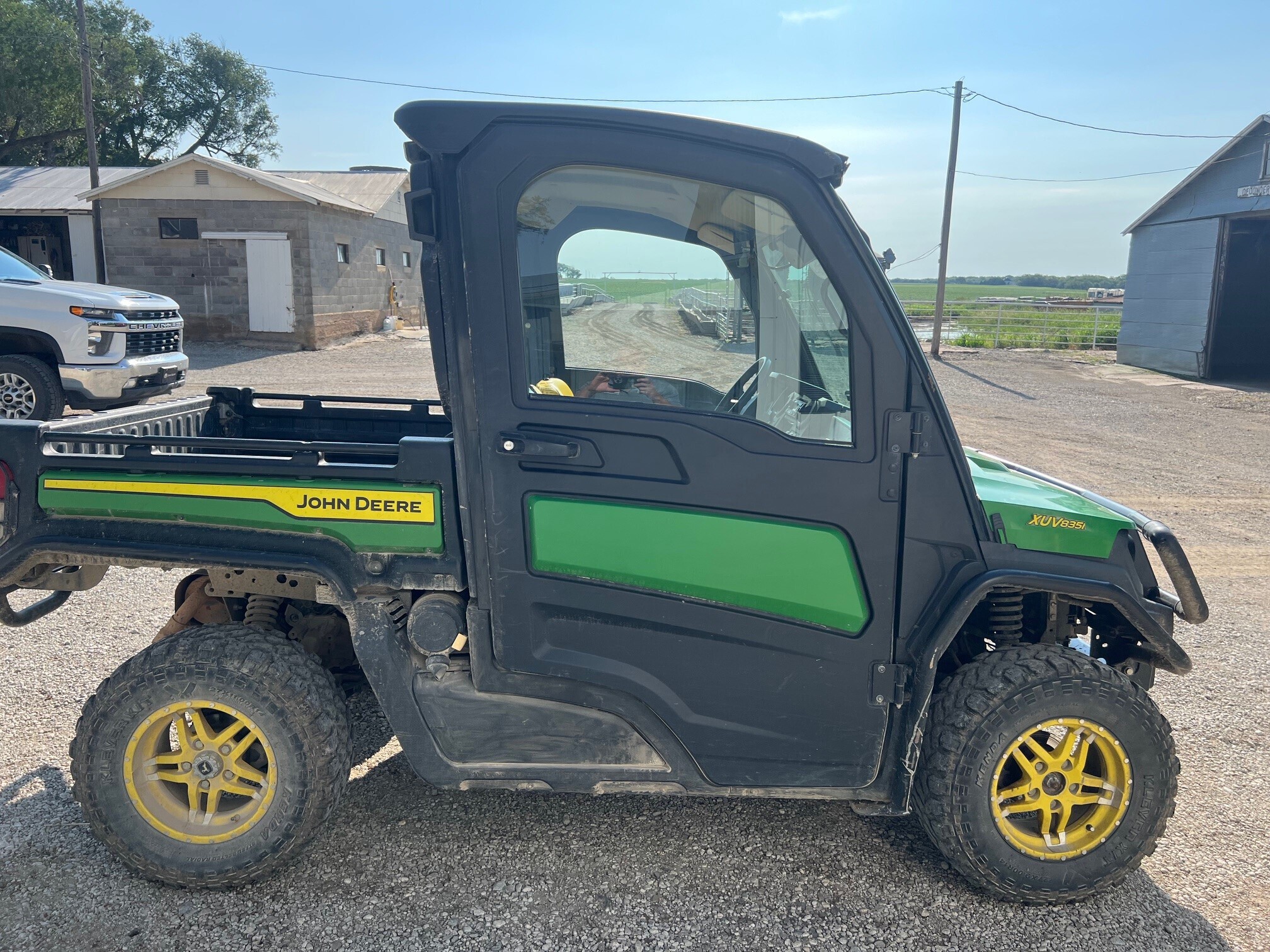 2021 John Deere XUV 835M ATVs and Utility Vehicle