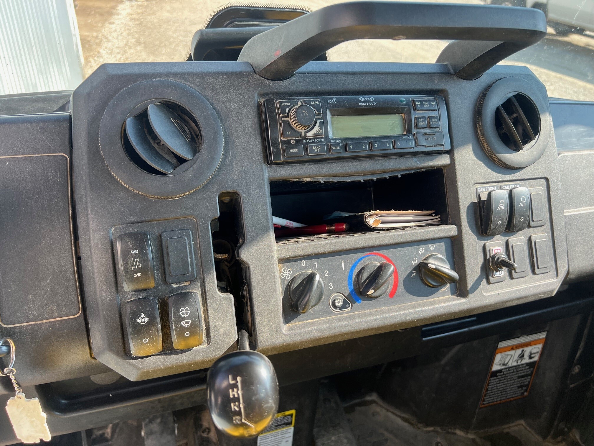 2021 John Deere XUV 835M ATVs and Utility Vehicle