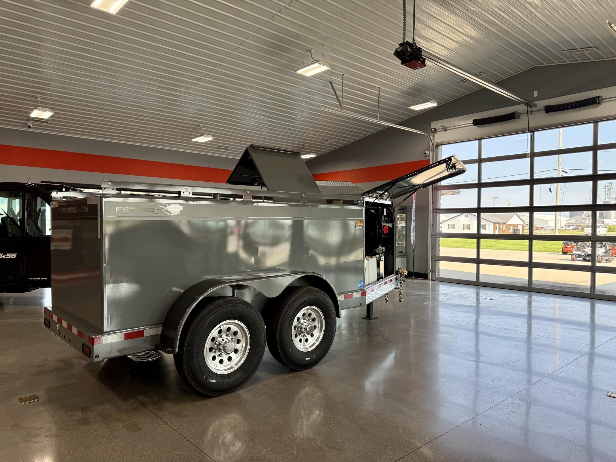 2025 Thunder Creek FST990 Fuel Trucks/Trailer