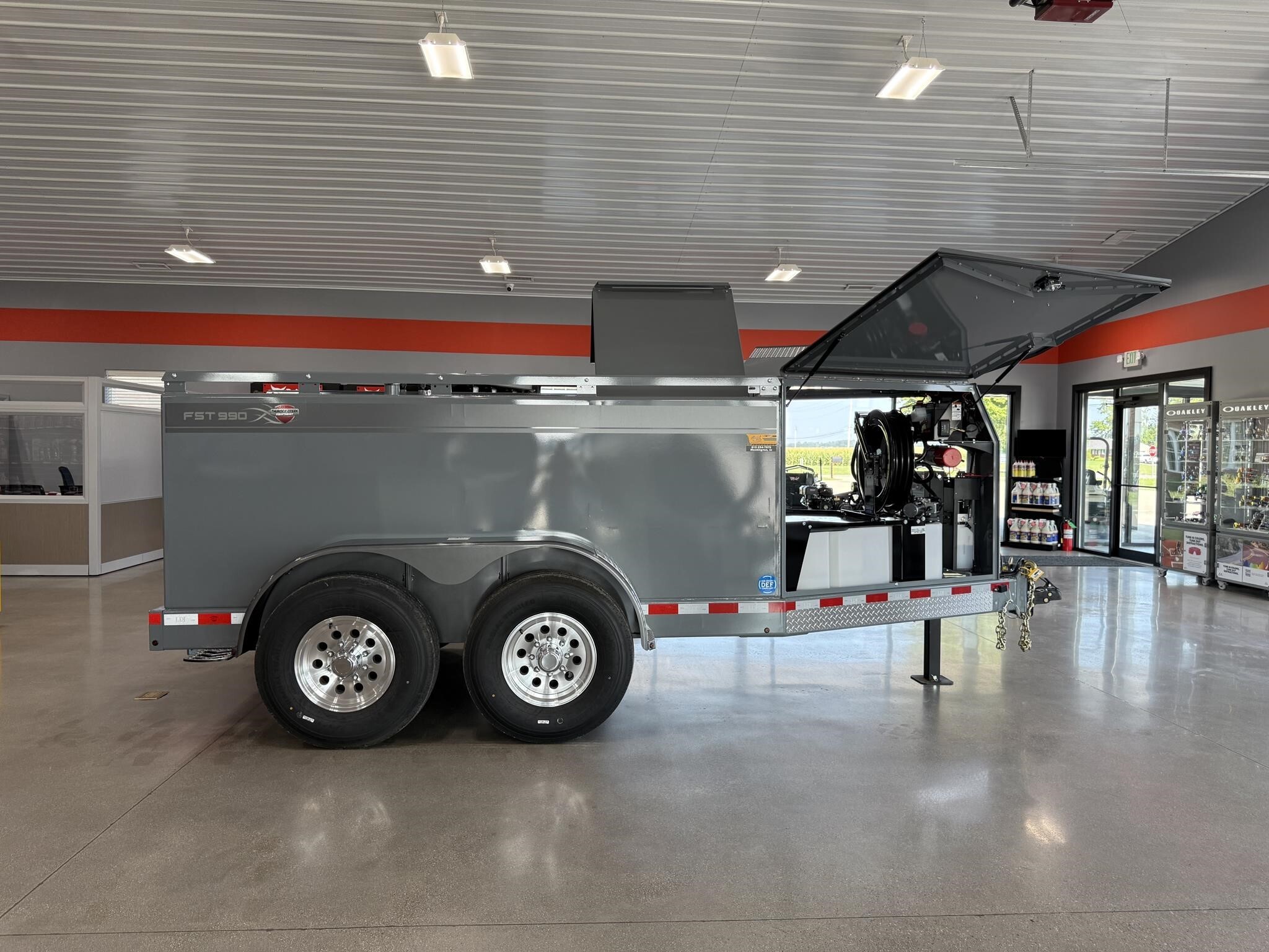 2025 Thunder Creek FST990 Fuel Trucks/Trailer