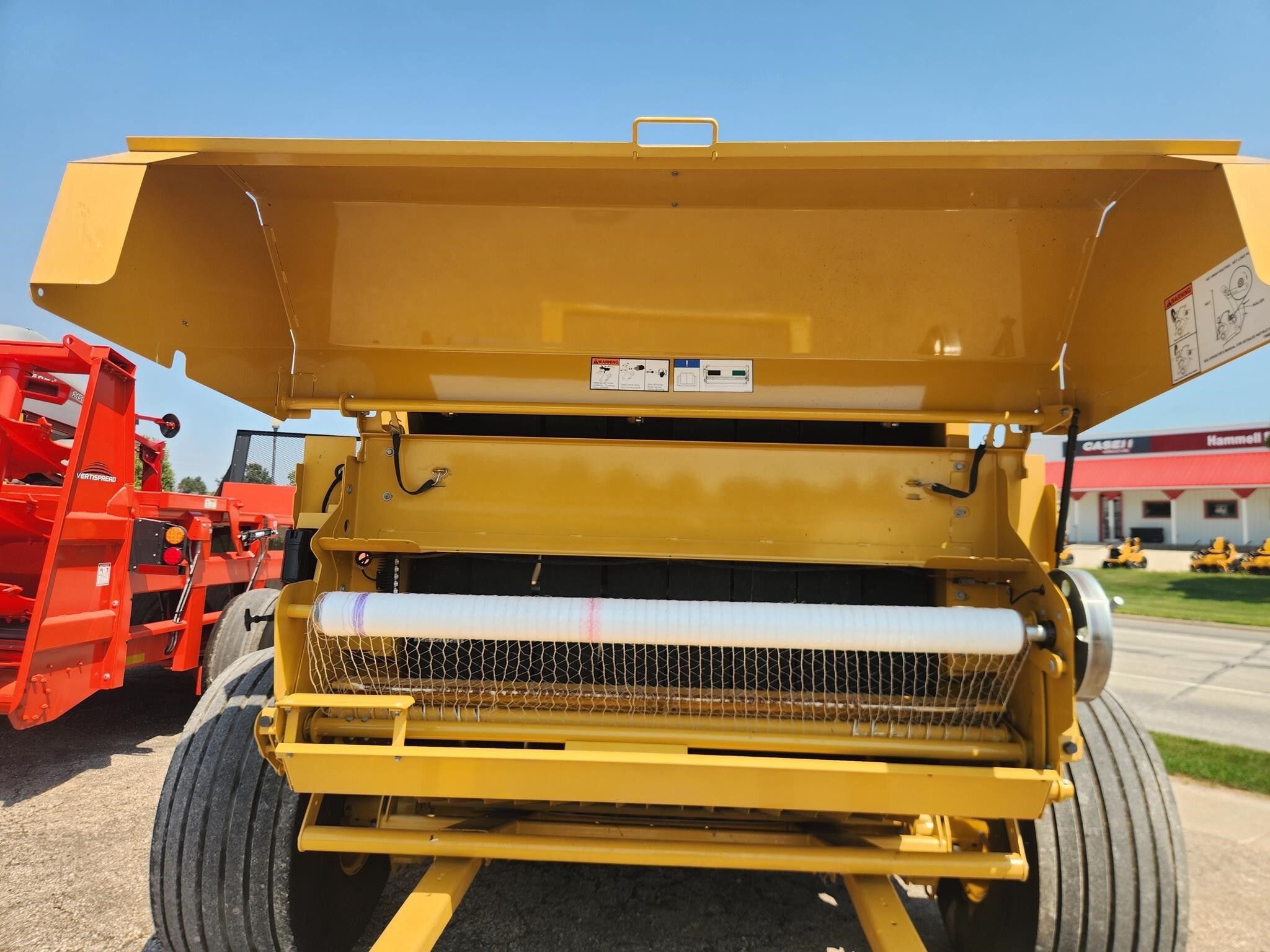 2021 Vermeer 605N Round Baler