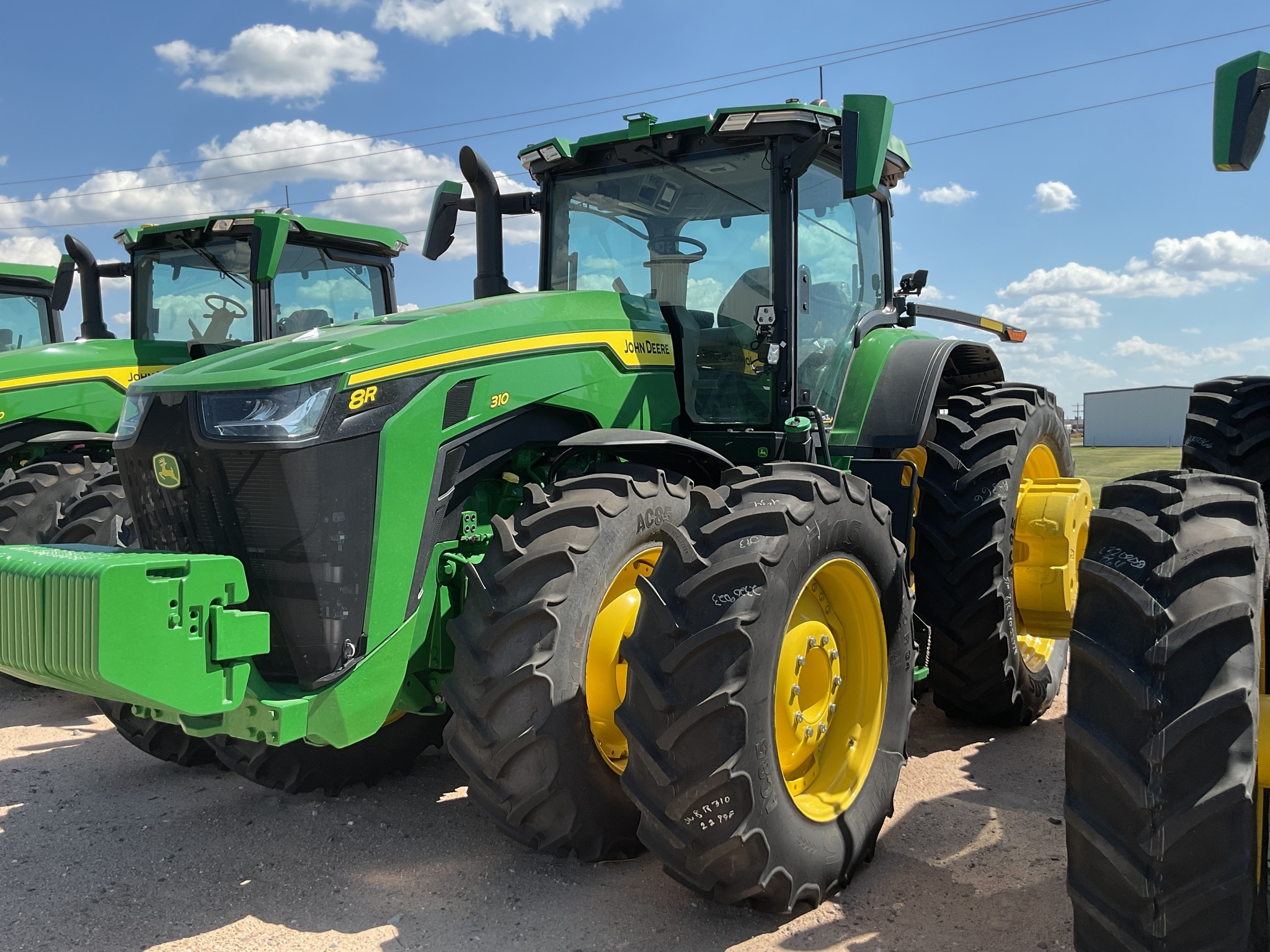 2023 John Deere 8R 310 Tractor