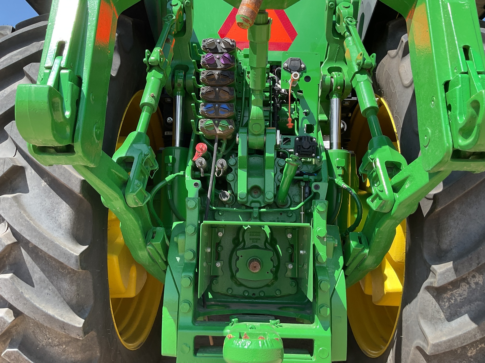 2023 John Deere 8R 310 Tractor