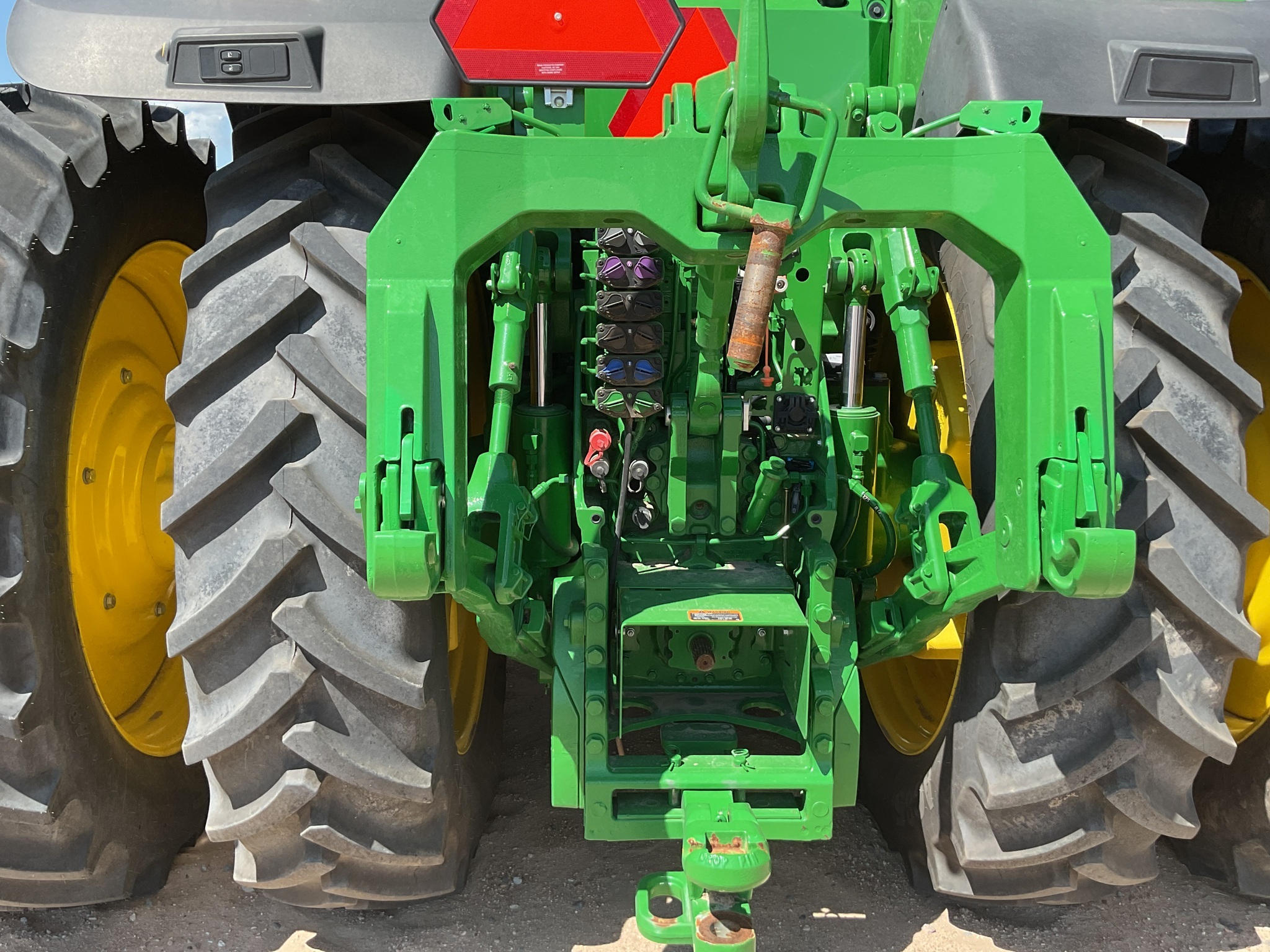 2023 John Deere 8R 310 Tractor