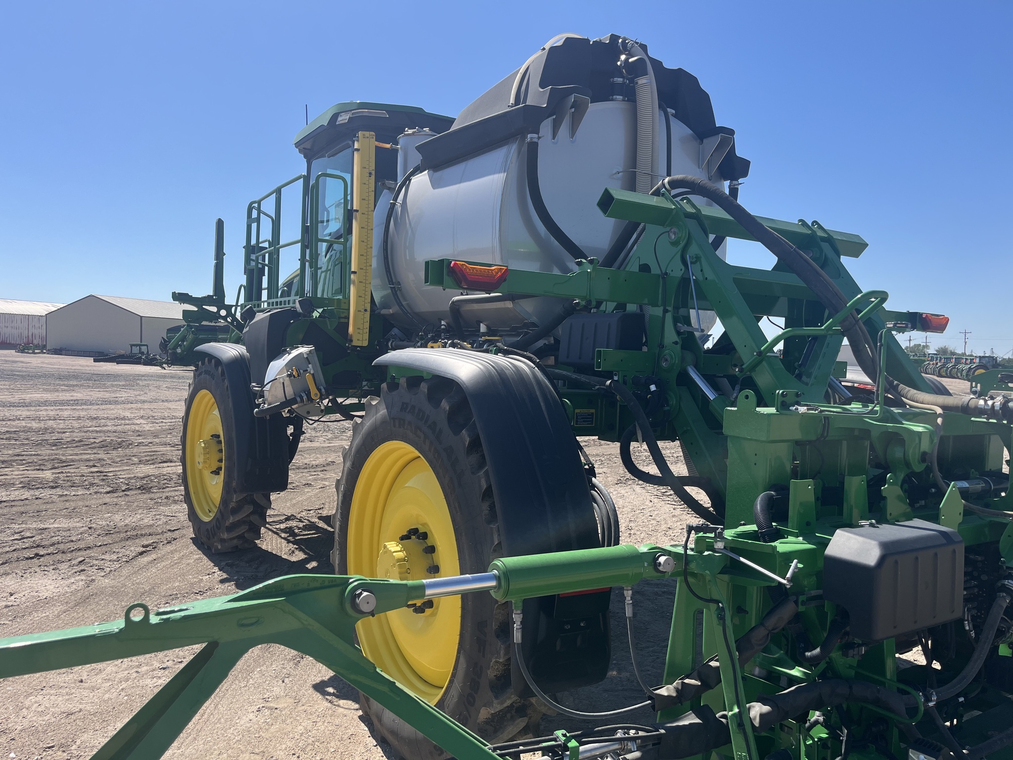 2024 John Deere 412R Self-Propelled Sprayer
