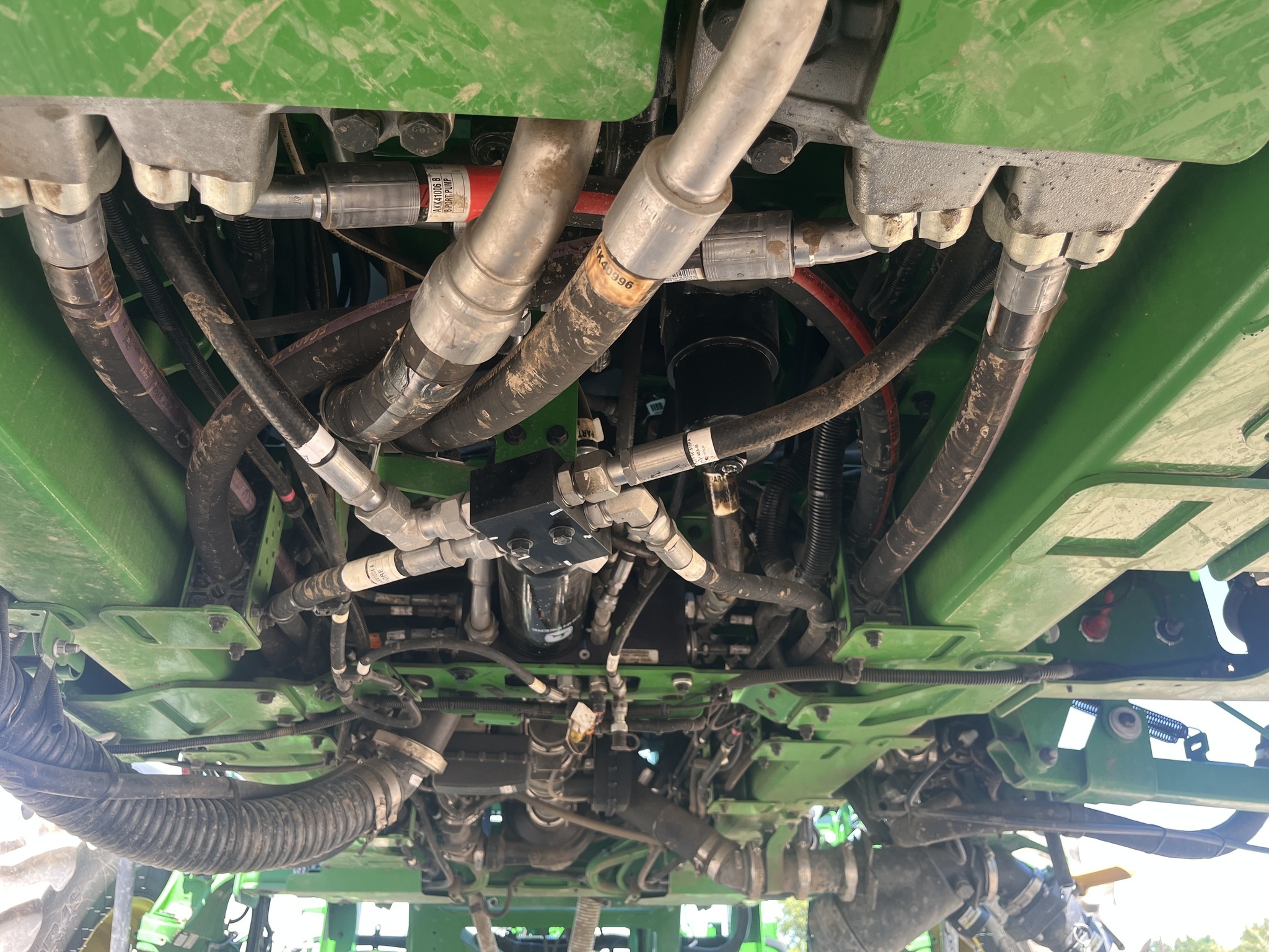 2024 John Deere 412R Self-Propelled Sprayer