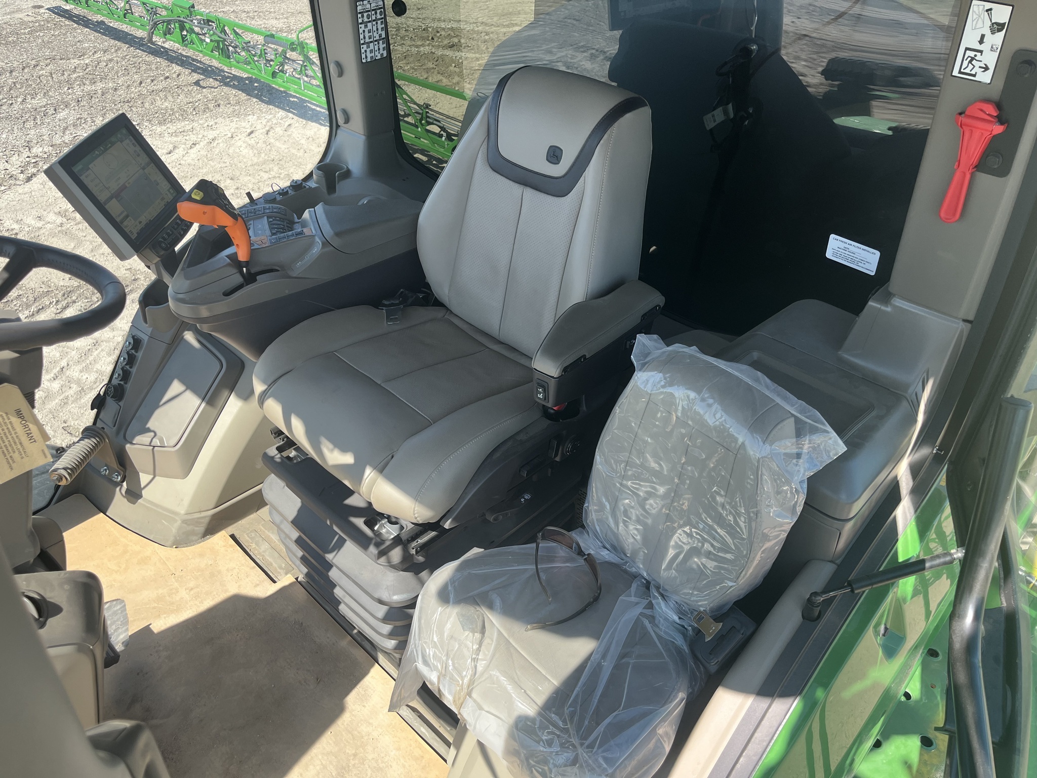 2024 John Deere 412R Self-Propelled Sprayer