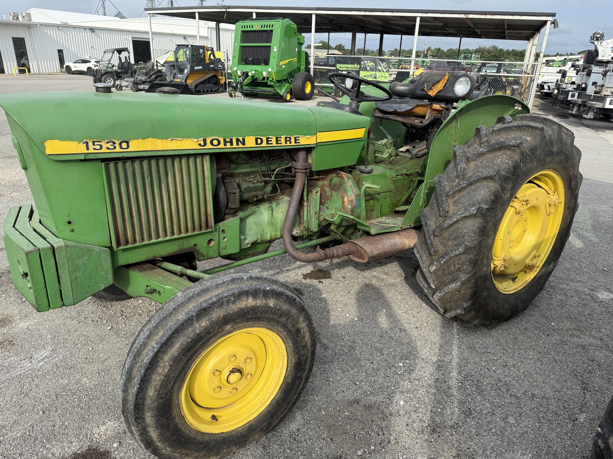 1975 John Deere 1530 Tractor