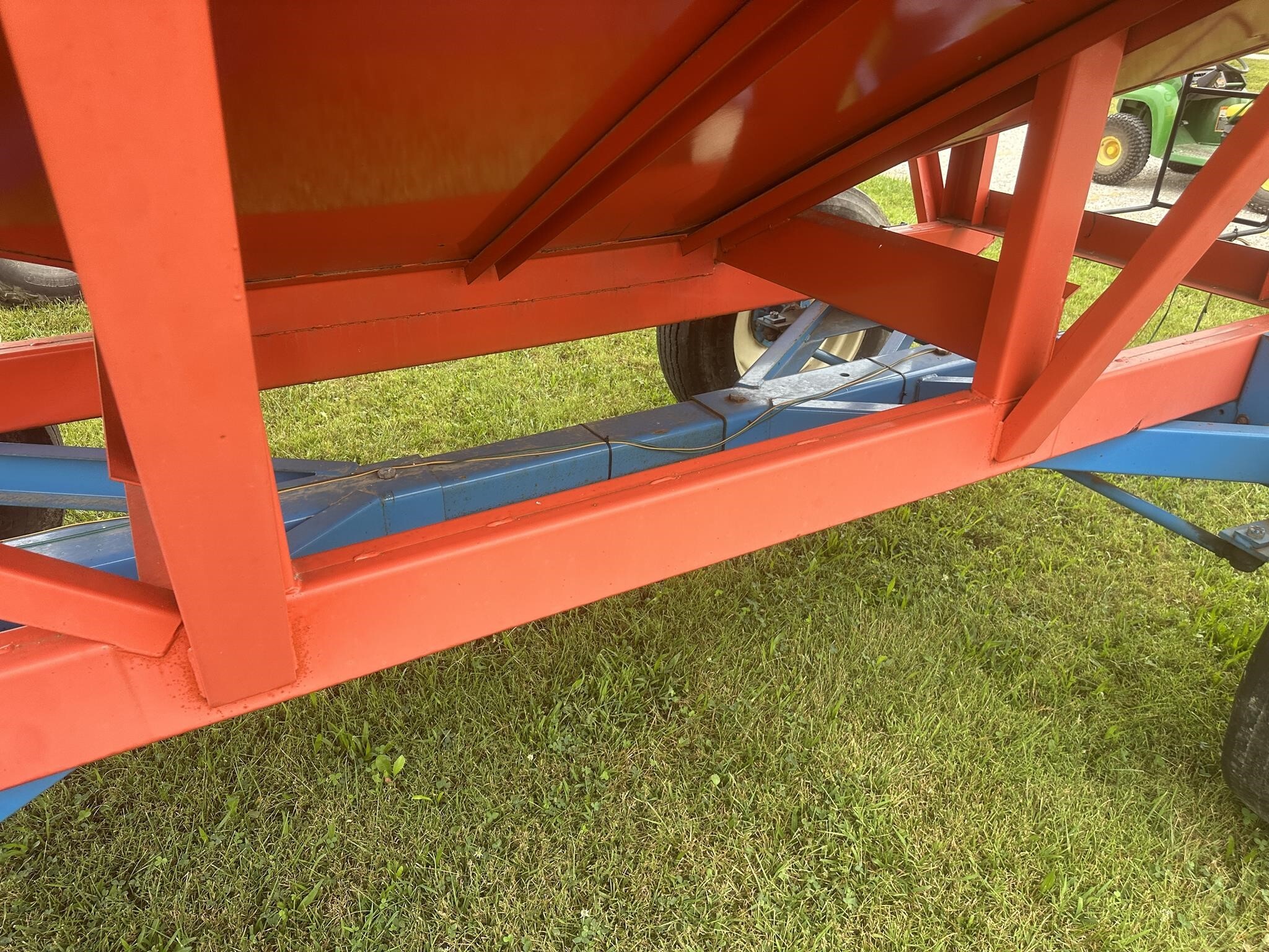 2002 Killbros 385 Gravity Wagon