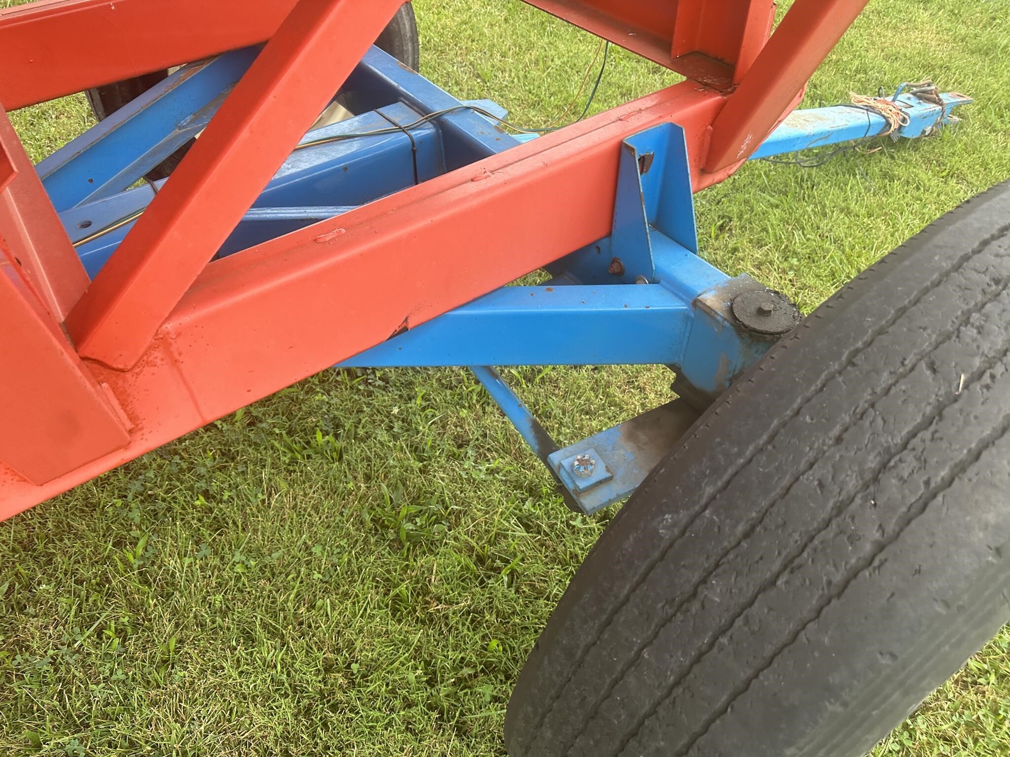 2002 Killbros 385 Gravity Wagon