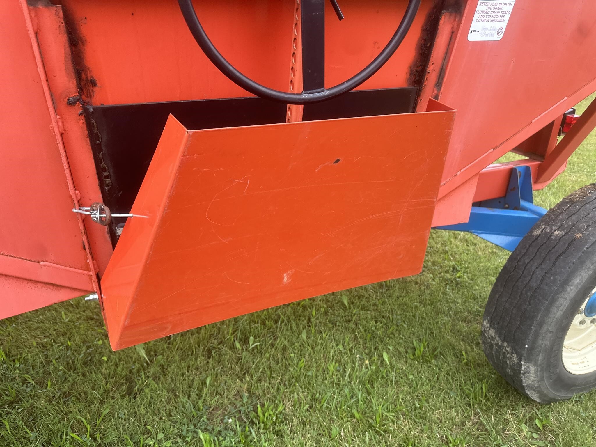 2002 Killbros 385 Gravity Wagon