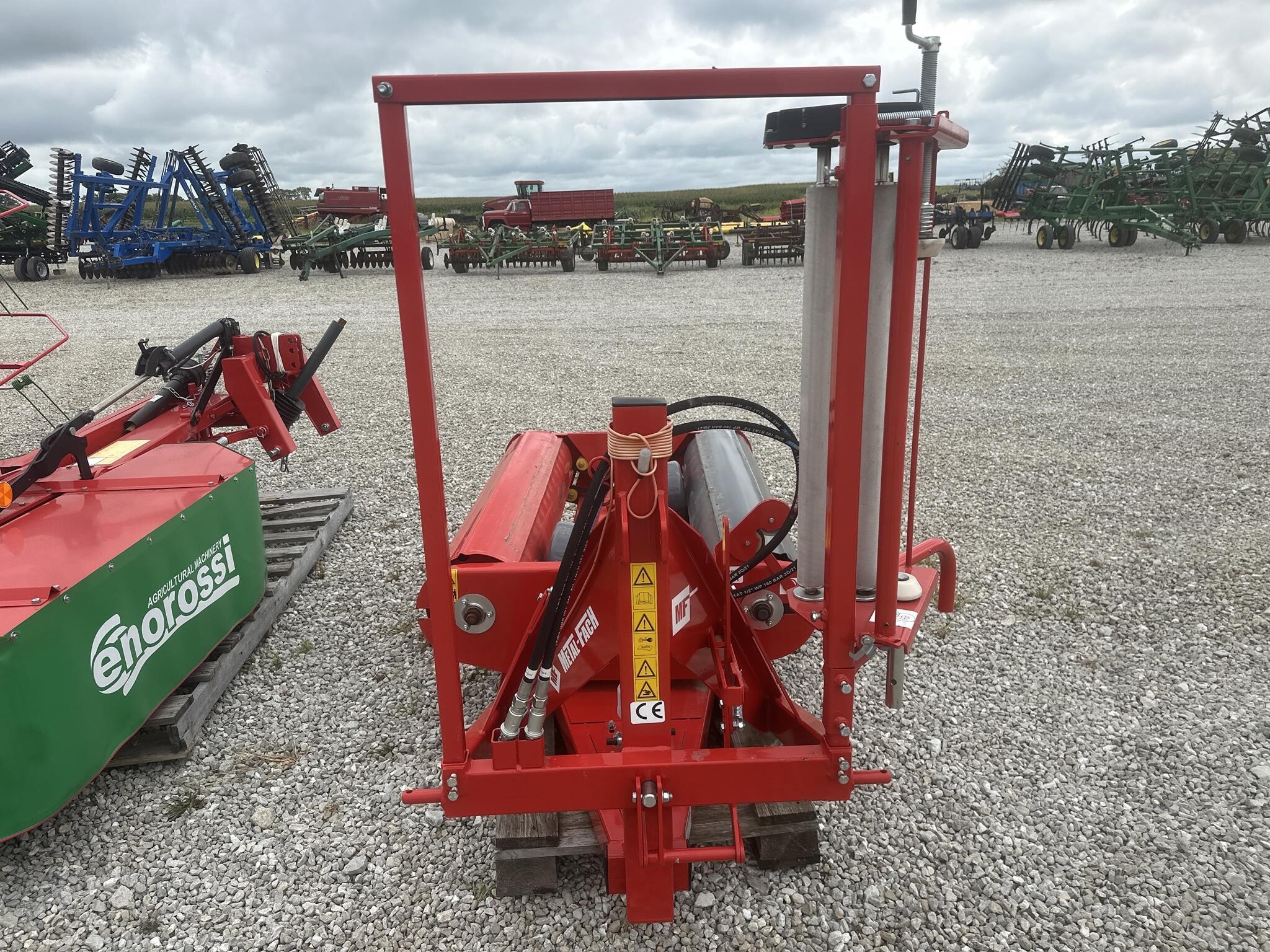  Diamond Wrapper Z560 Bale Wrapper