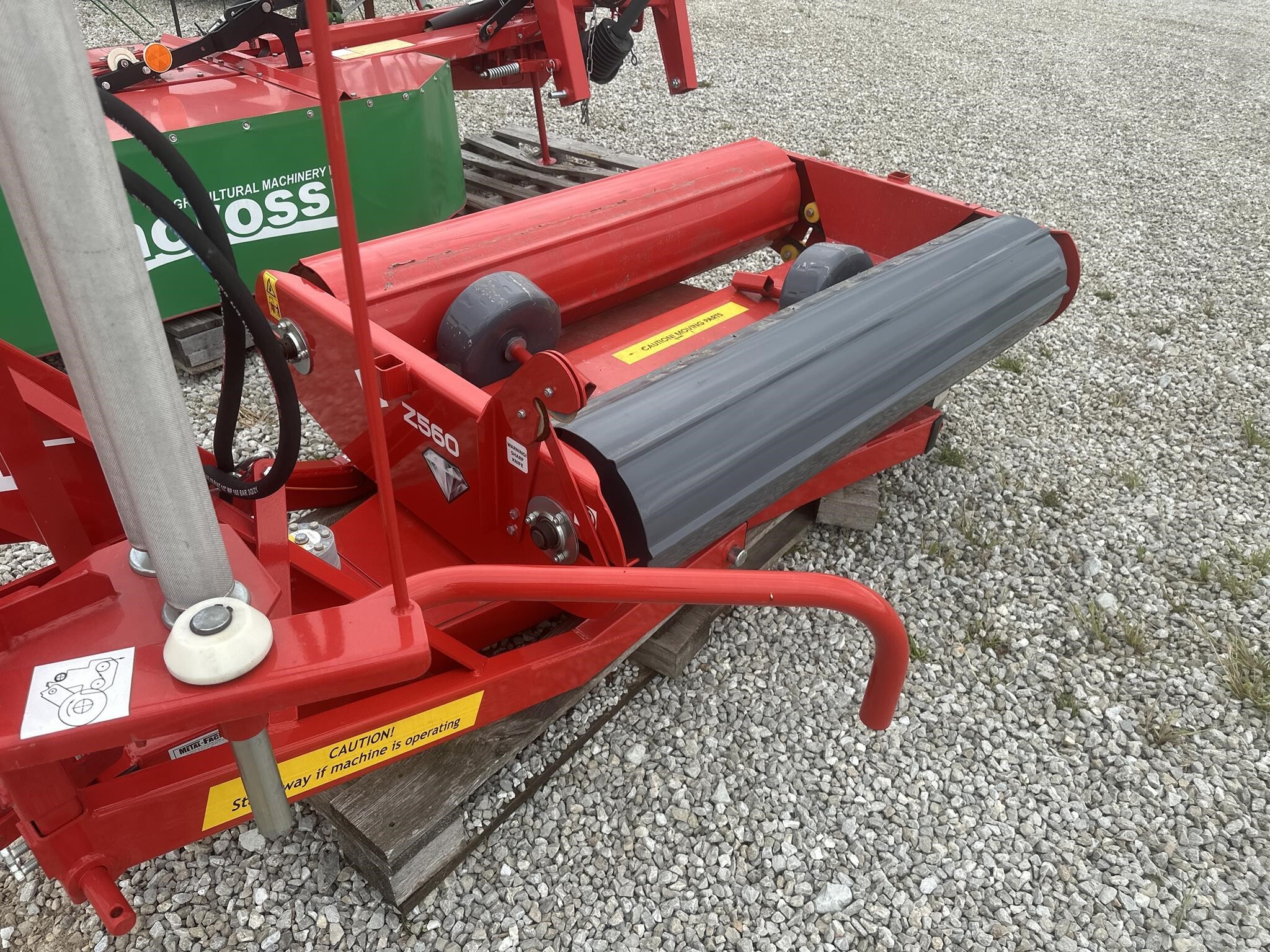  Diamond Wrapper Z560 Bale Wrapper