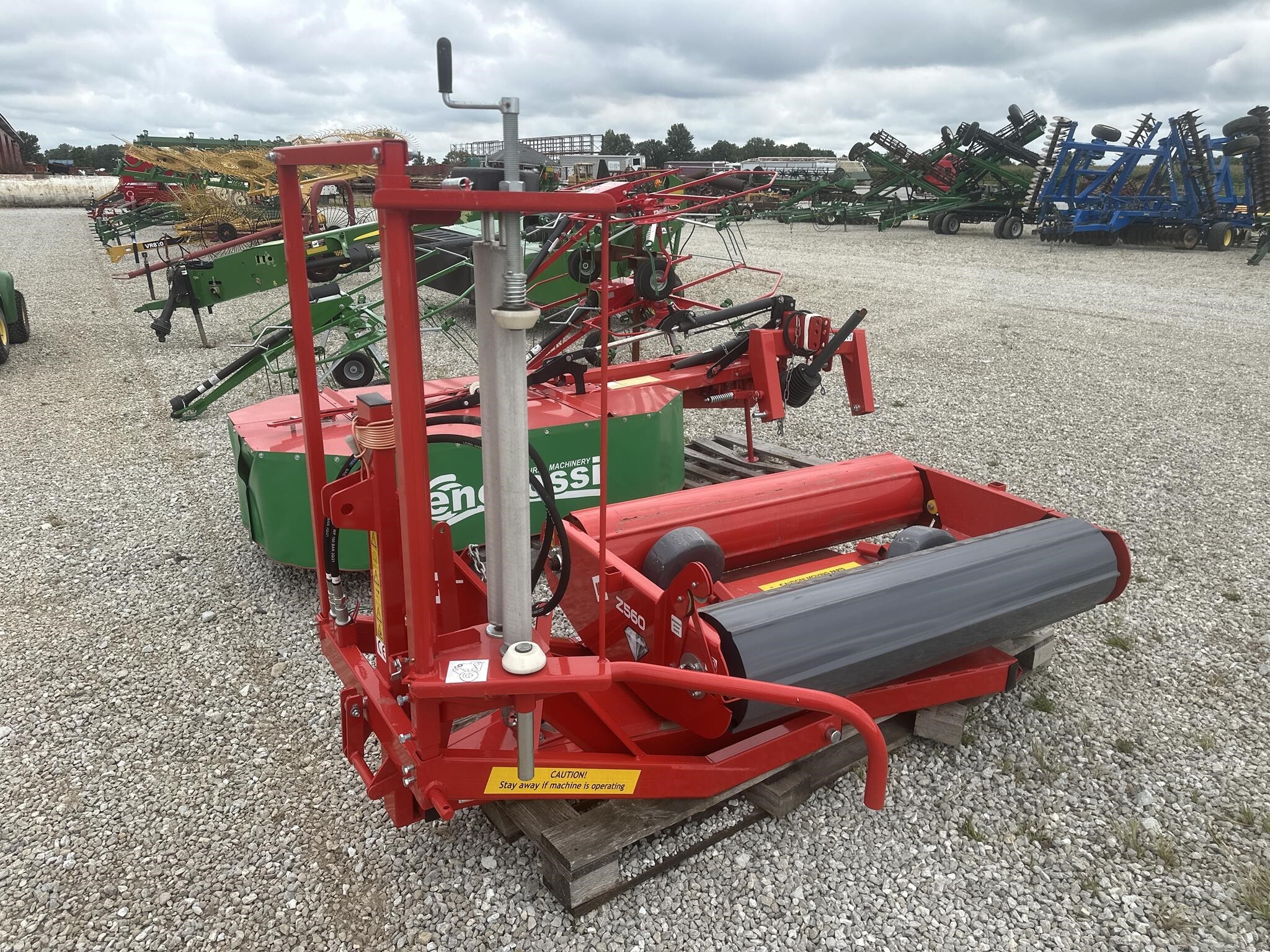  Diamond Wrapper Z560 Bale Wrapper