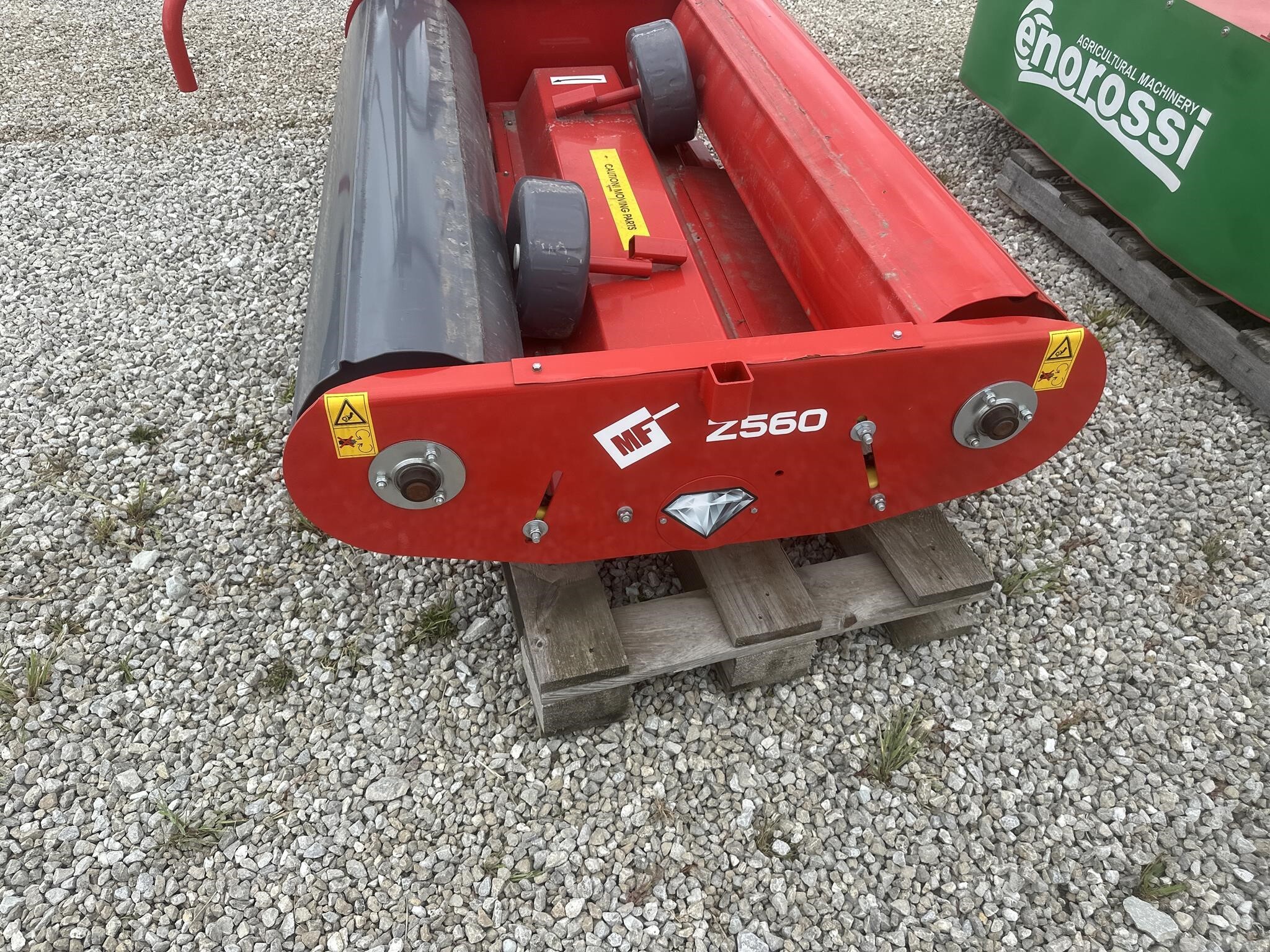  Diamond Wrapper Z560 Bale Wrapper