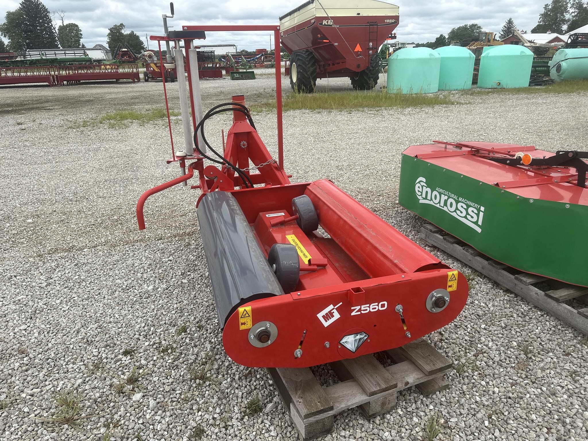  Diamond Wrapper Z560 Bale Wrapper