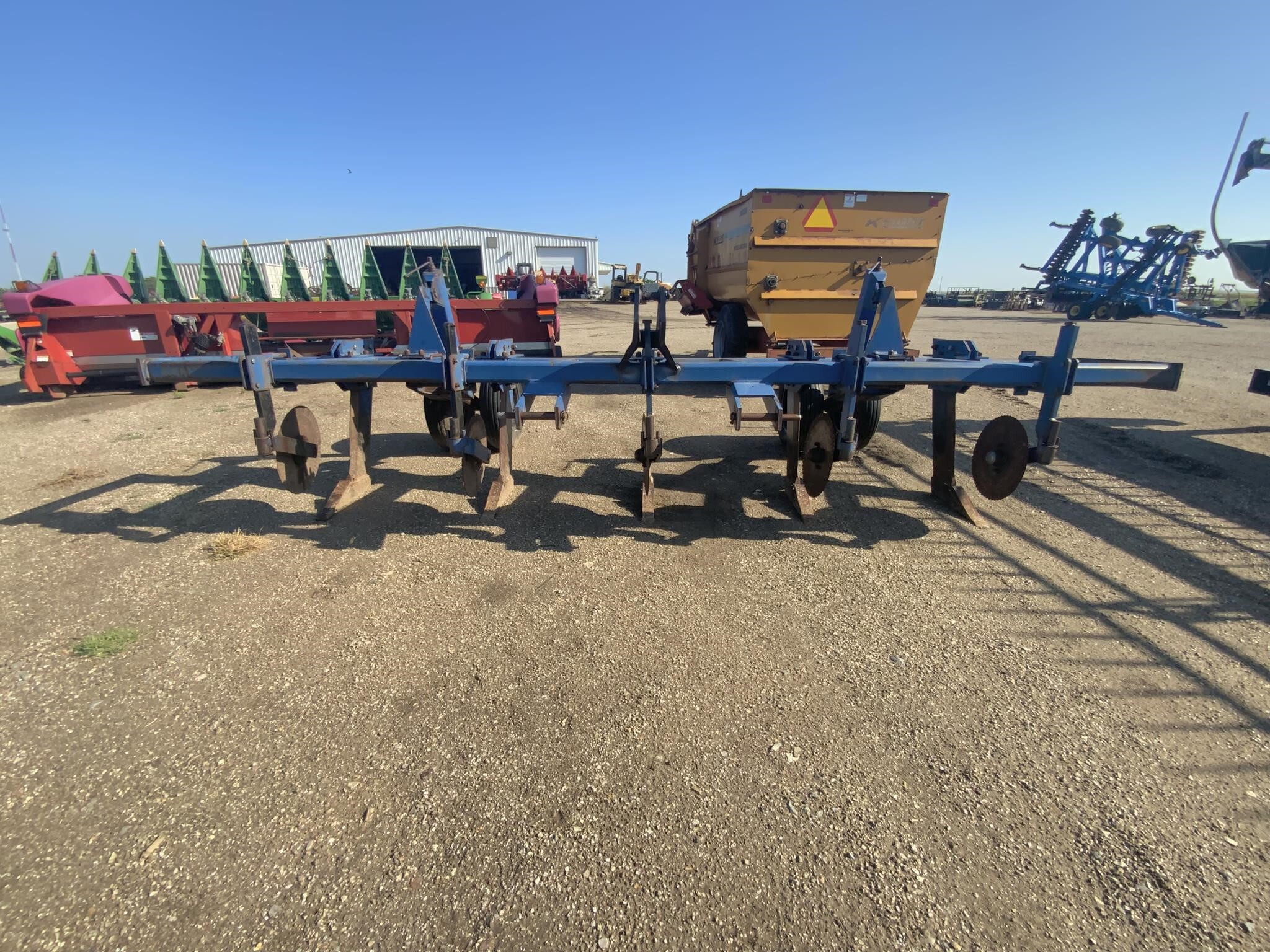  Blu-Jet Sub Tiller In-Line Ripper