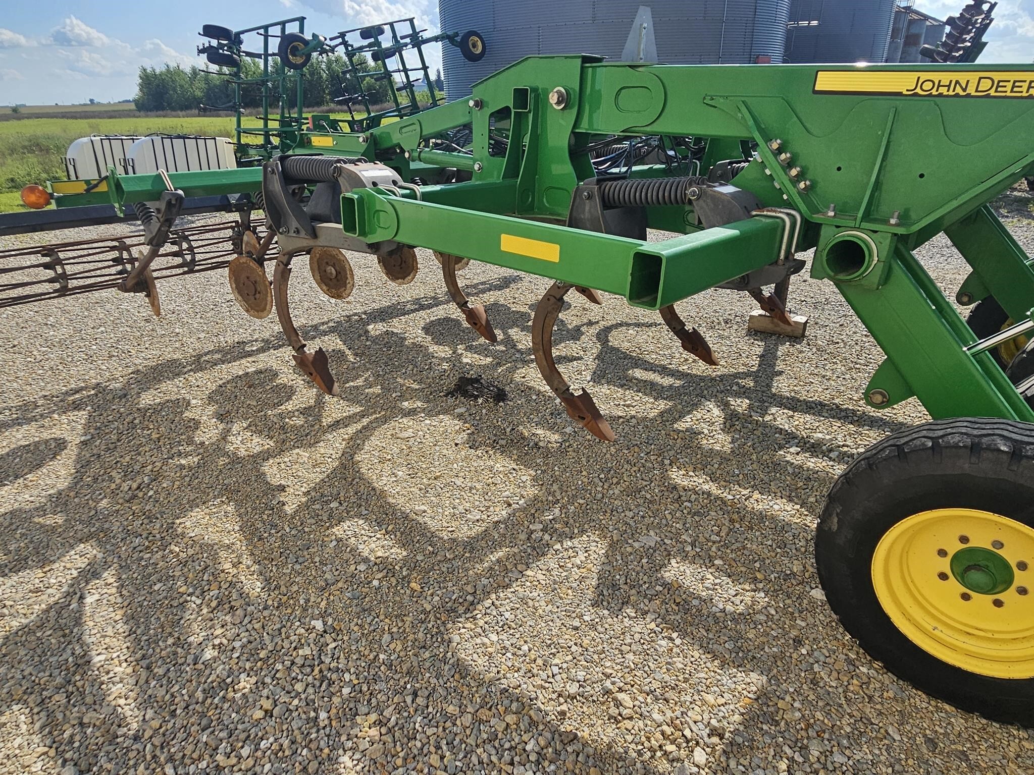 2015 John Deere 2730 Disk Chisel