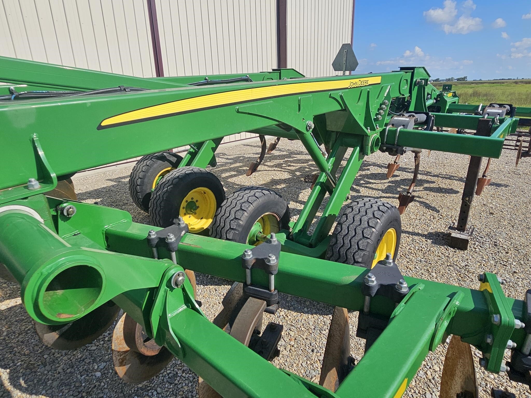 2015 John Deere 2730 Disk Chisel