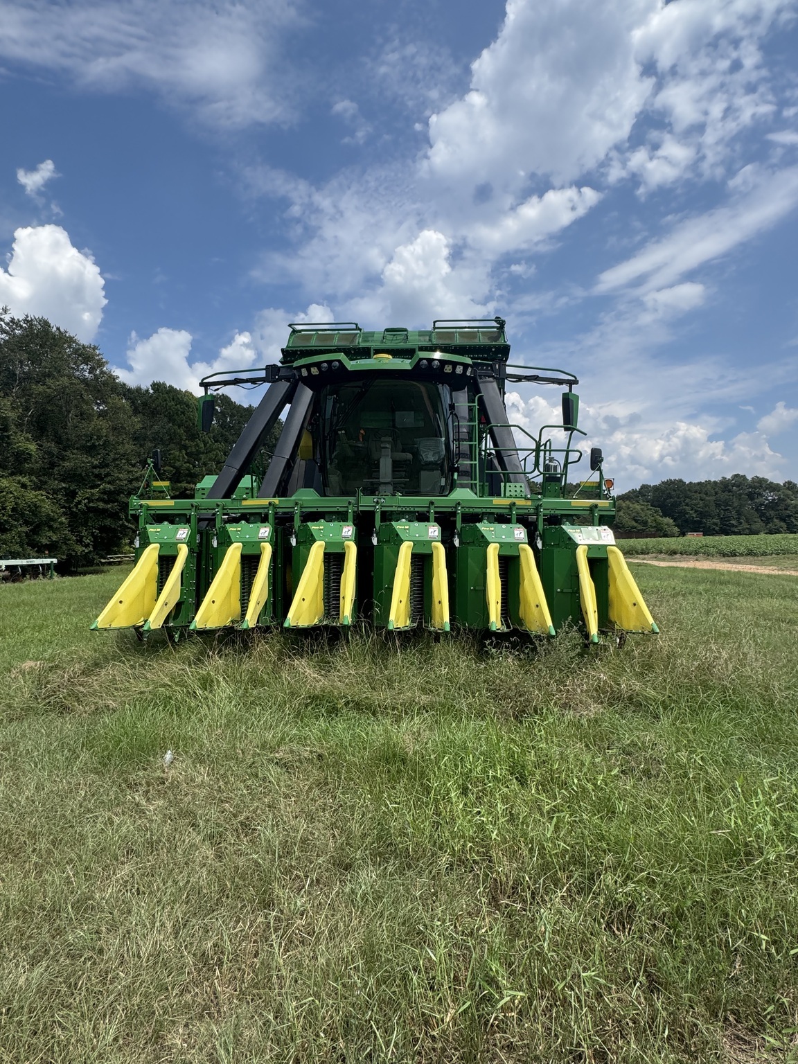 2024 John Deere CP770 Cotton Equipment
