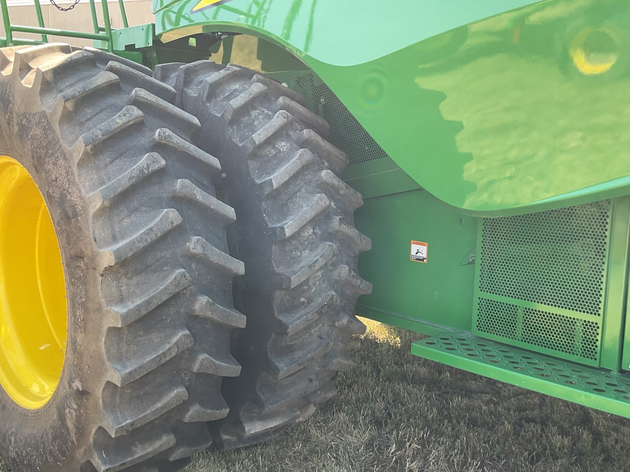 2023 John Deere S780 Combine
