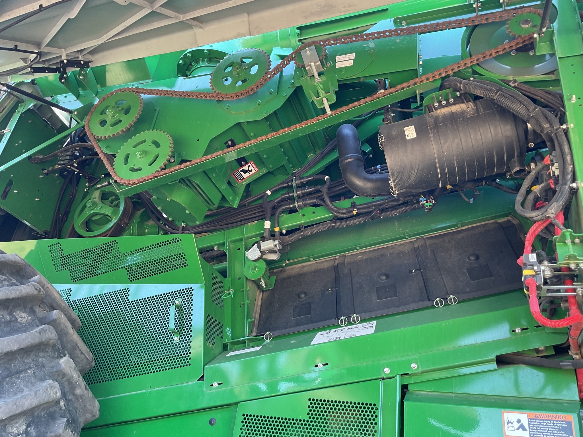 2023 John Deere S780 Combine