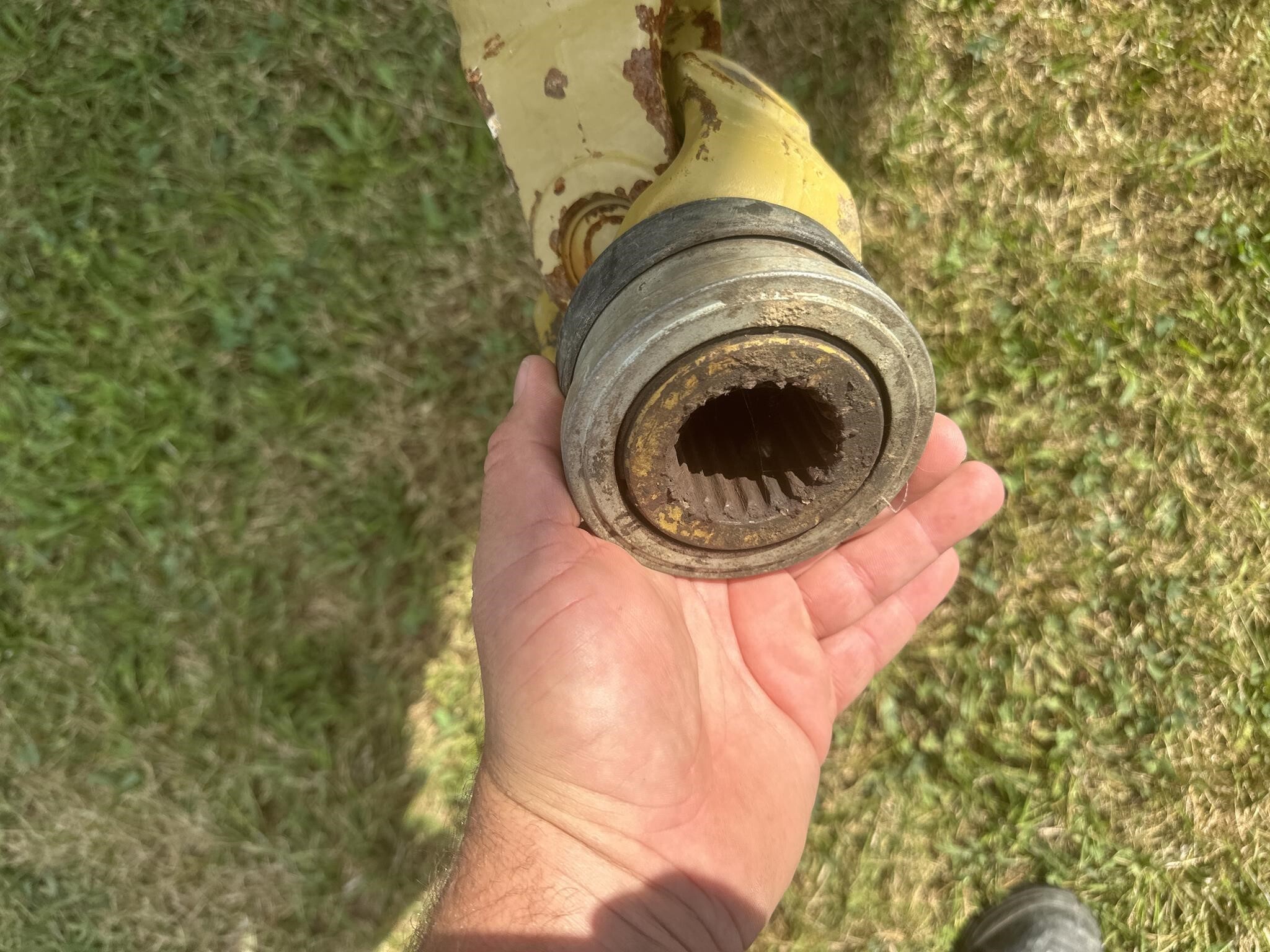  J&M 875-18 Grain Cart