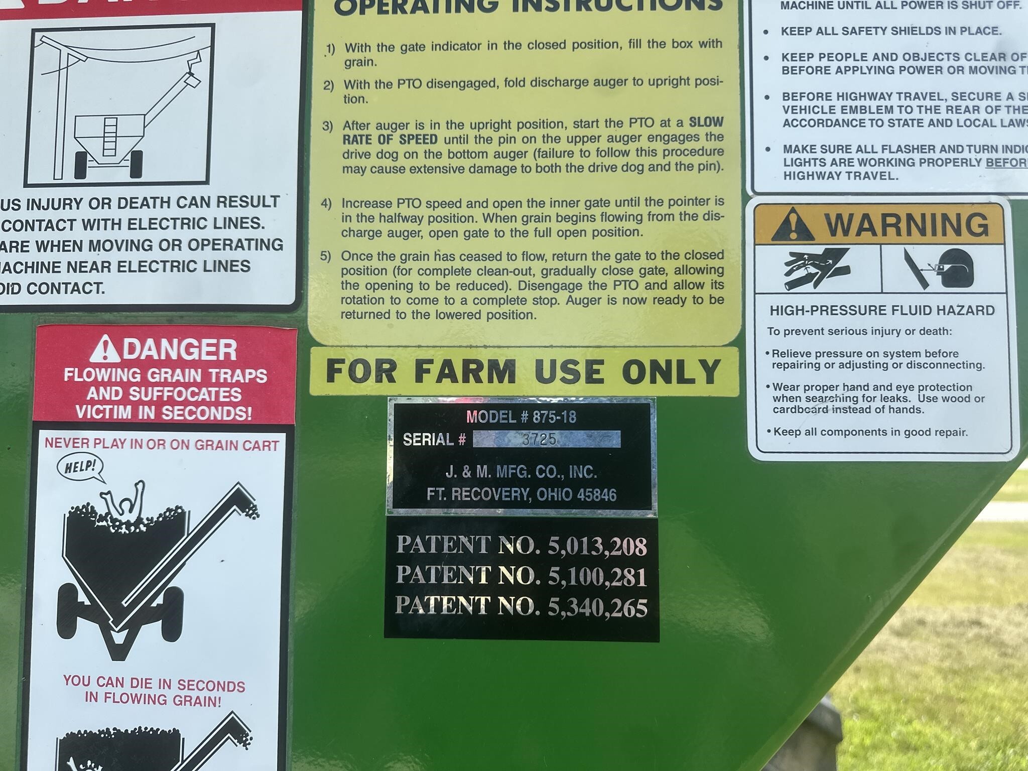  J&M 875-18 Grain Cart