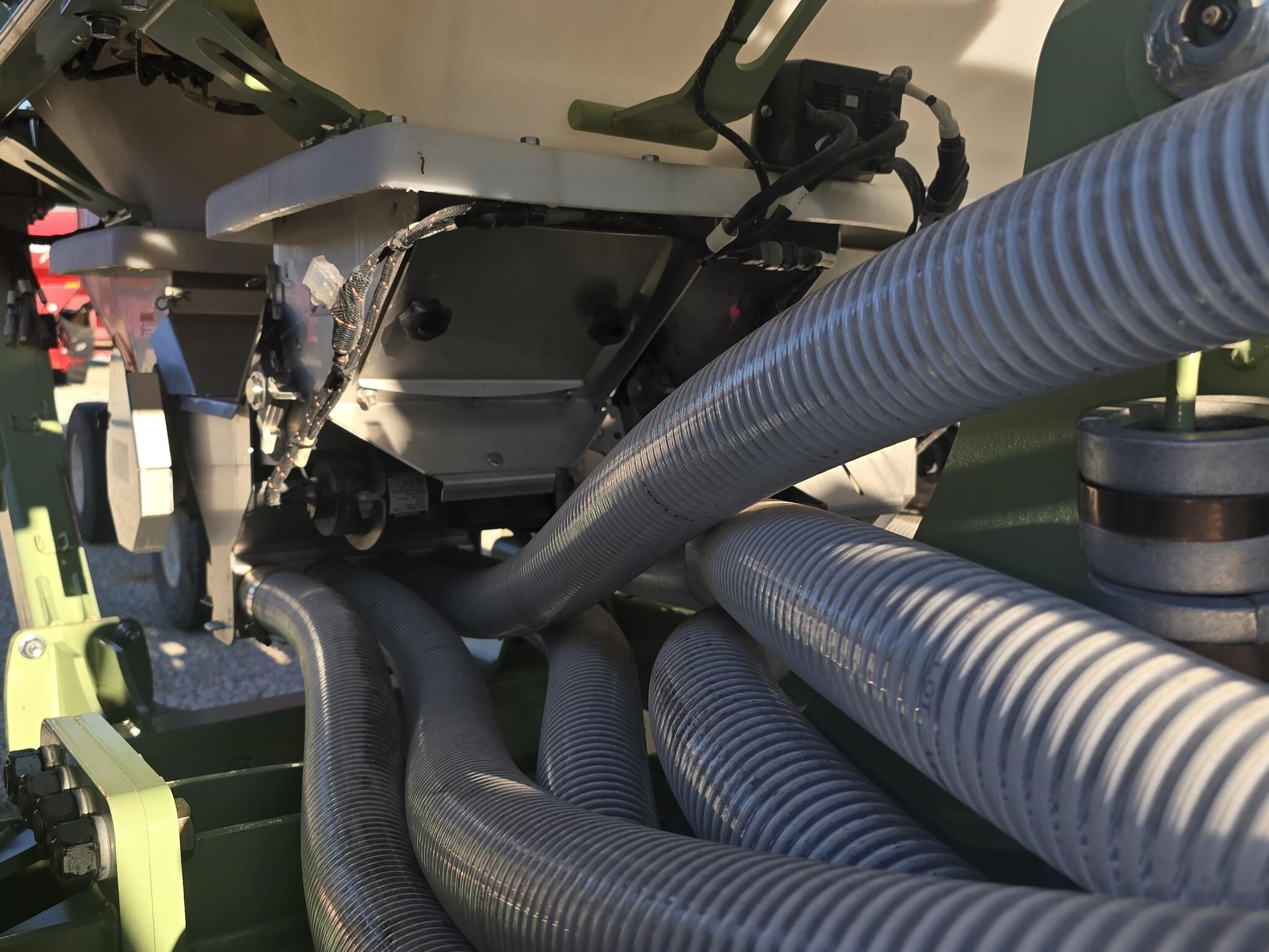  Orthman 1tRIPr Strip-Till