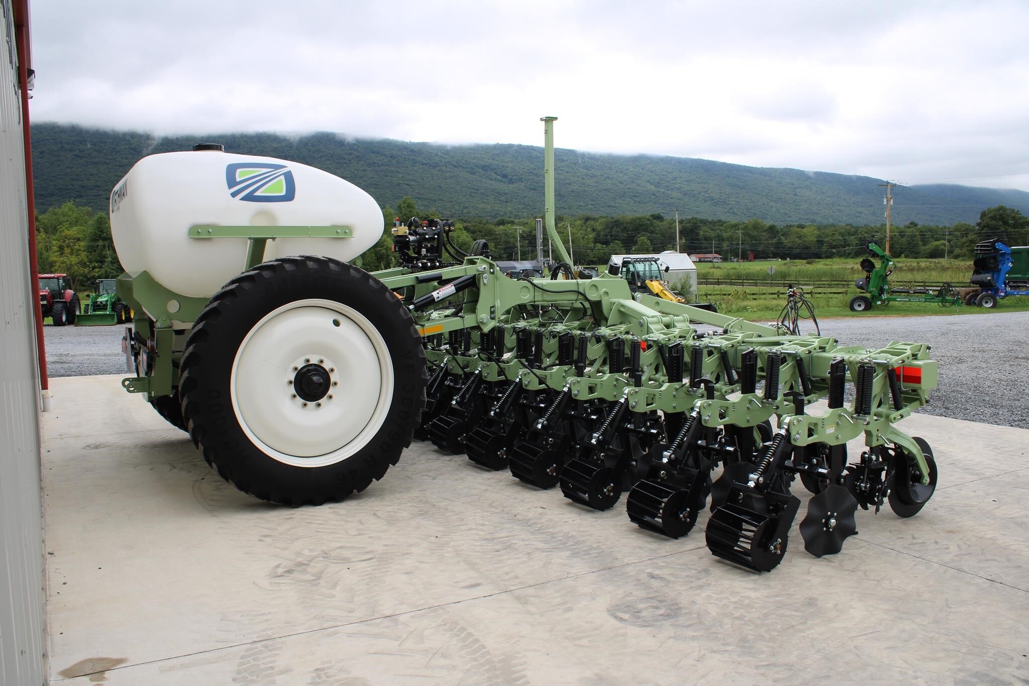 2026 Orthman 1tRIPr Strip-Till