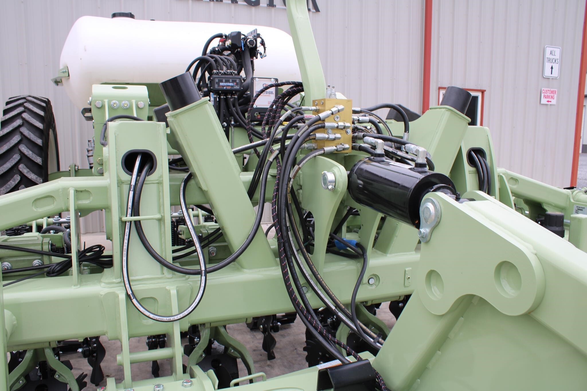2026 Orthman 1tRIPr Strip-Till