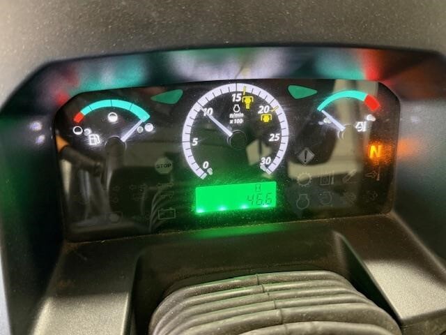 2024 John Deere 5075E Tractor