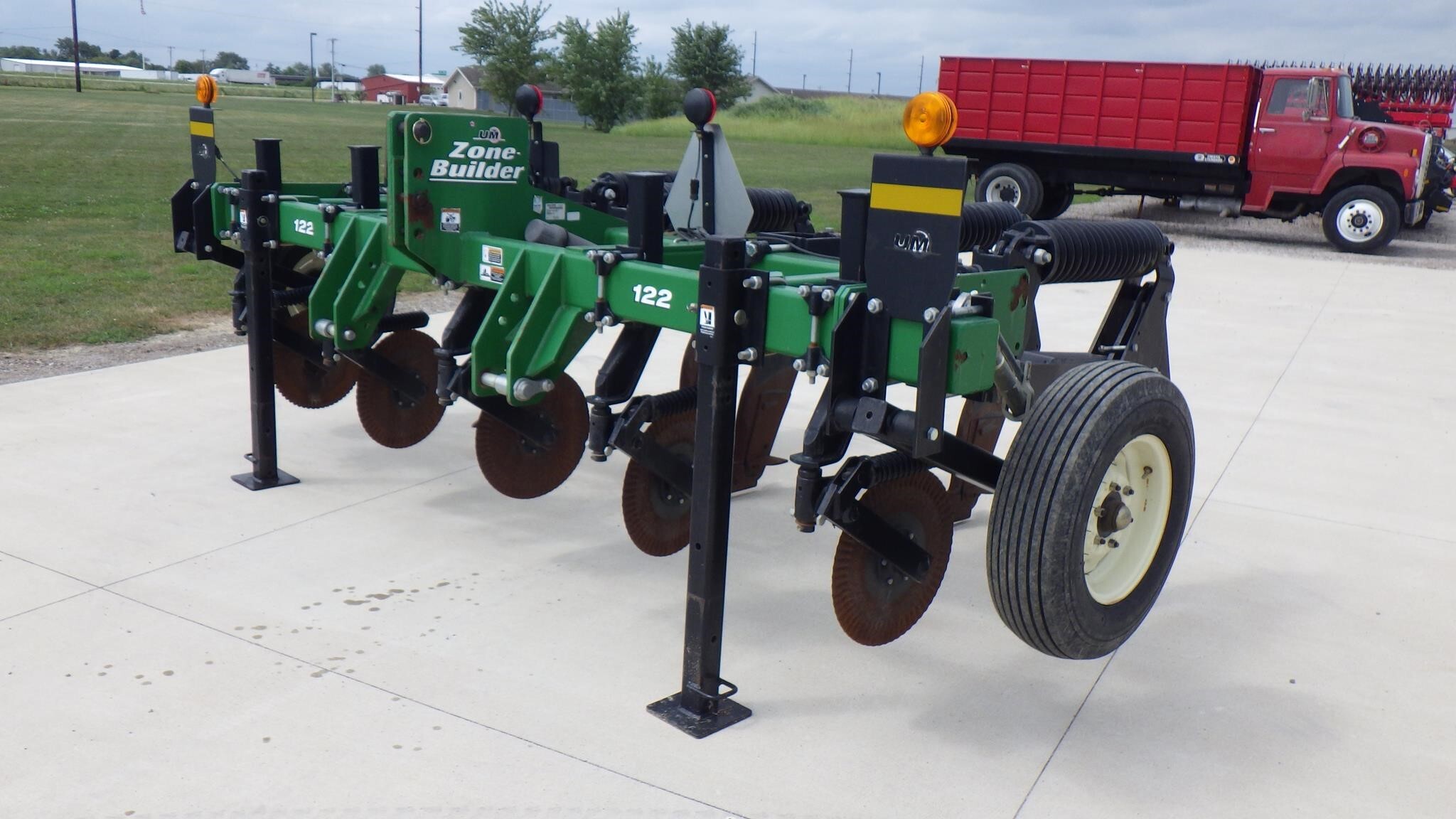 2015 Unverferth Zonebuilder 122 Strip-Till