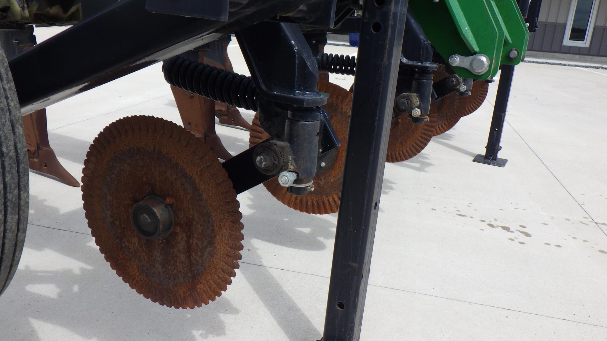 2015 Unverferth Zonebuilder 122 Strip-Till