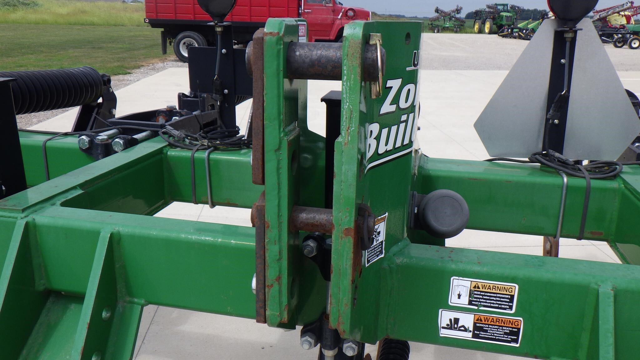 2015 Unverferth Zonebuilder 122 Strip-Till