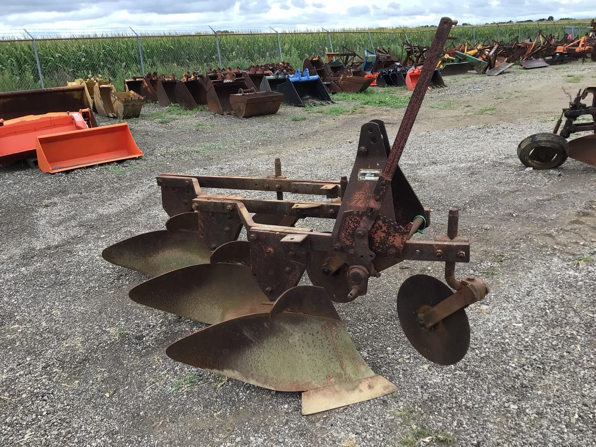  Ford 101 Plow